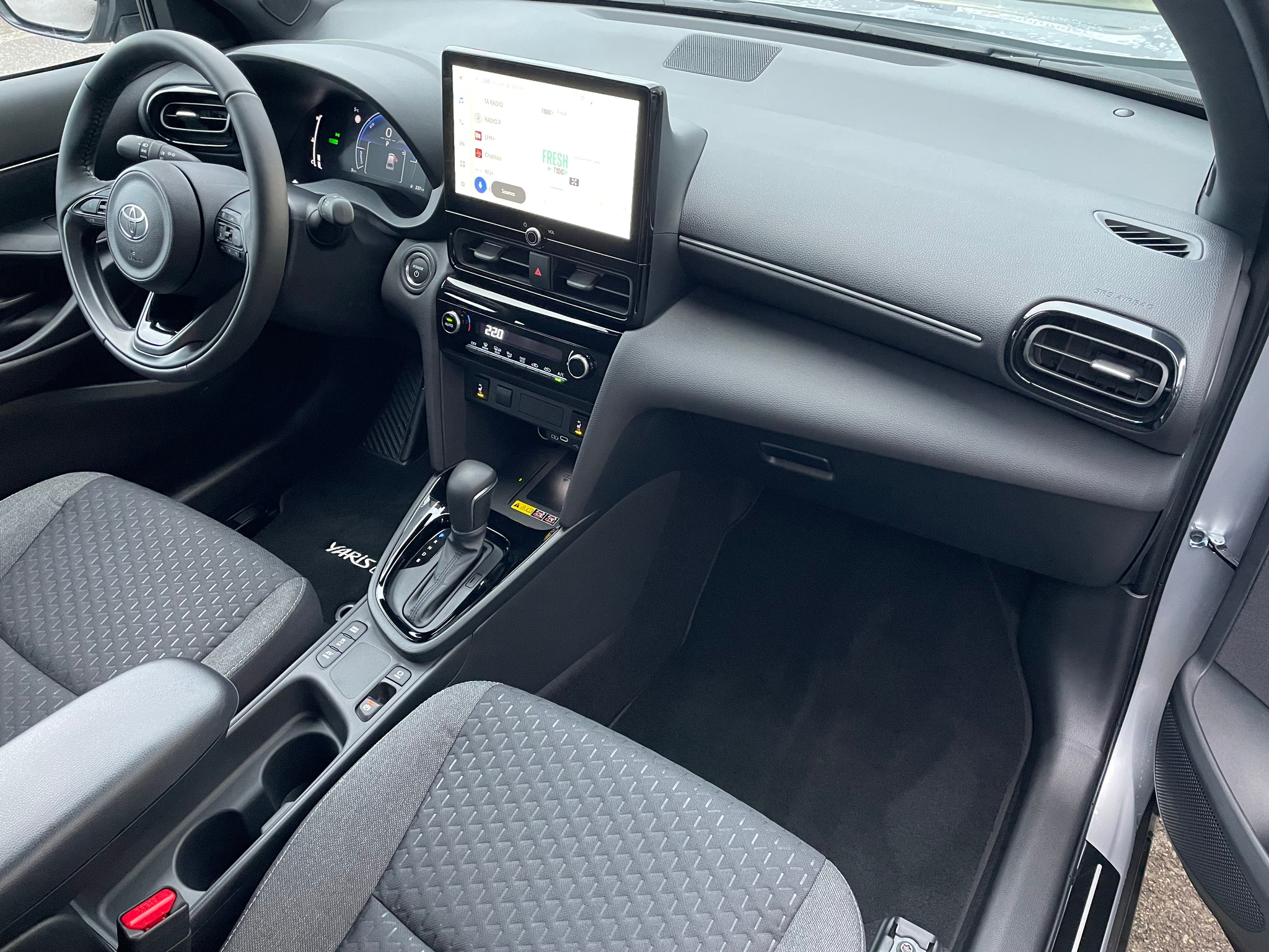 listing desktop thumbnail image 10