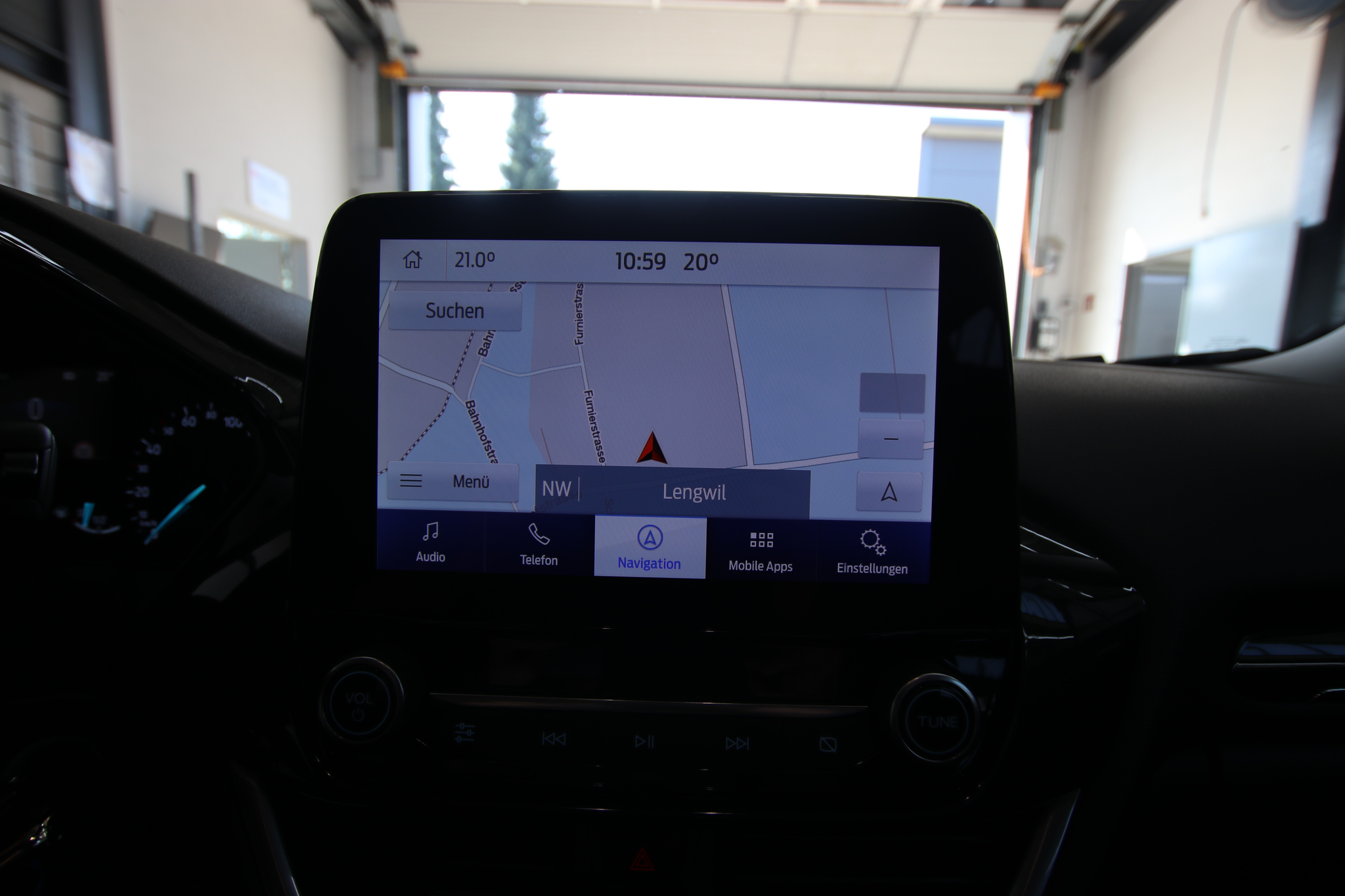 listing desktop thumbnail image 23