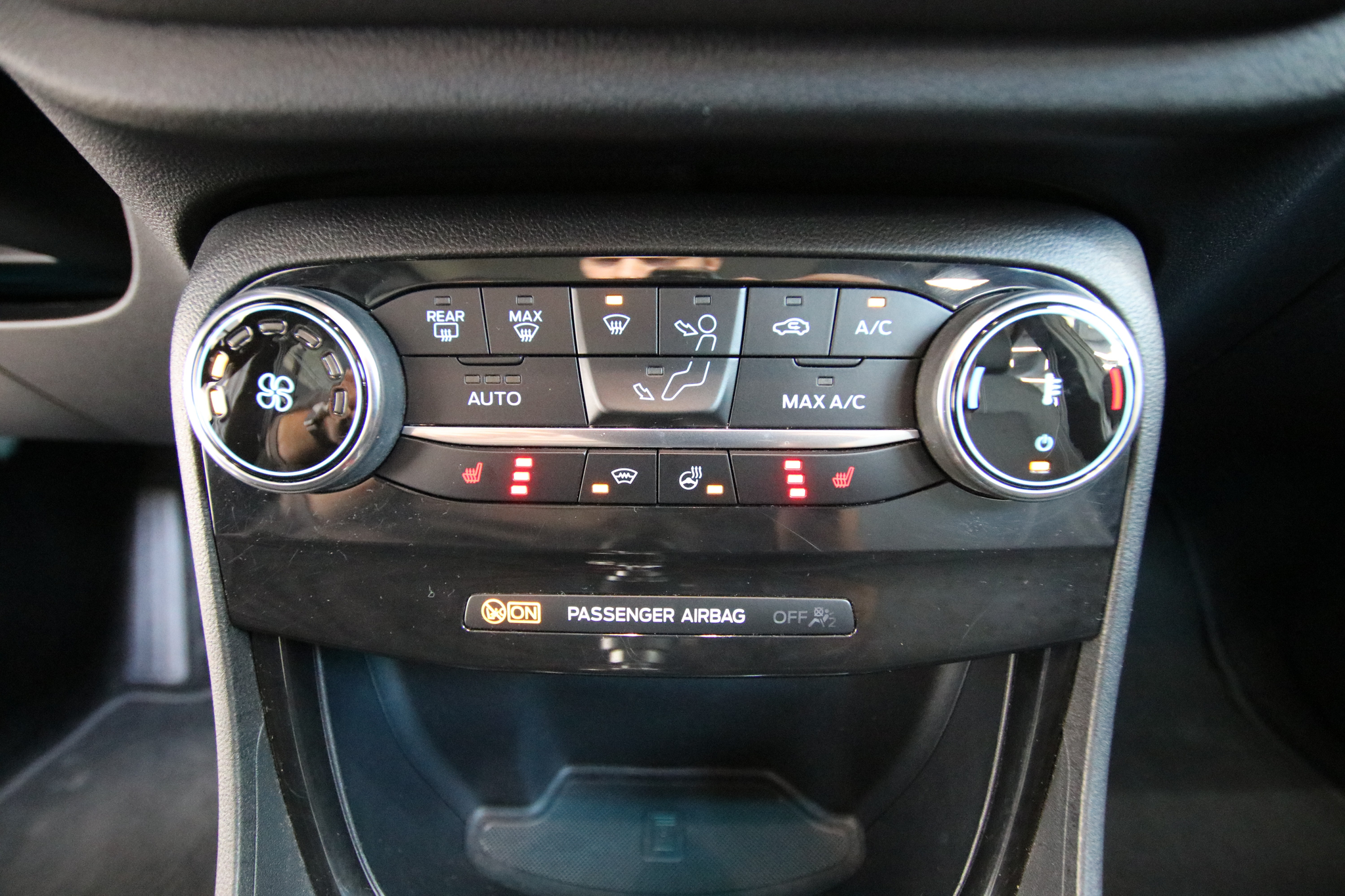 listing desktop thumbnail image 19