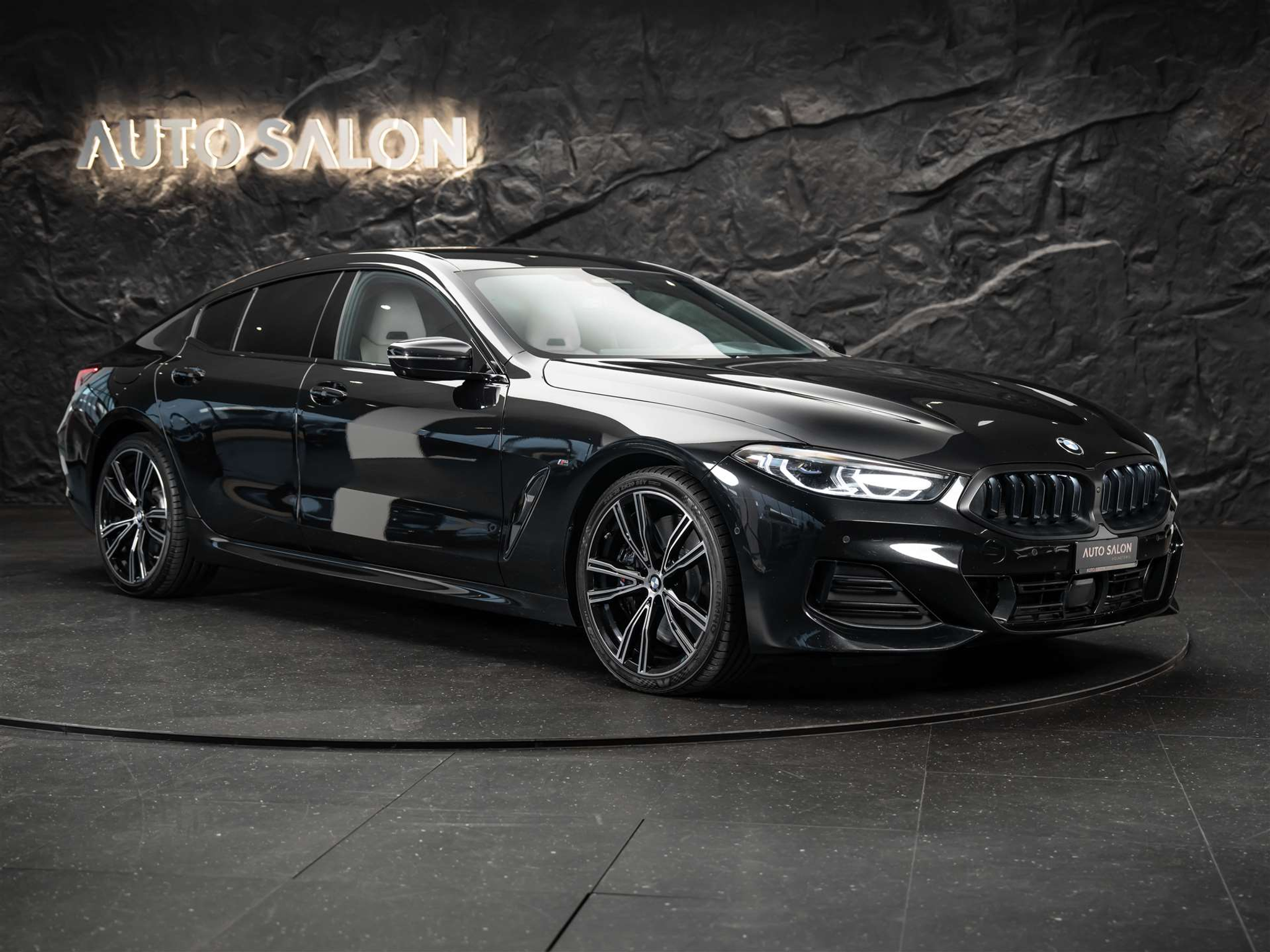 listing desktop thumbnail image 6