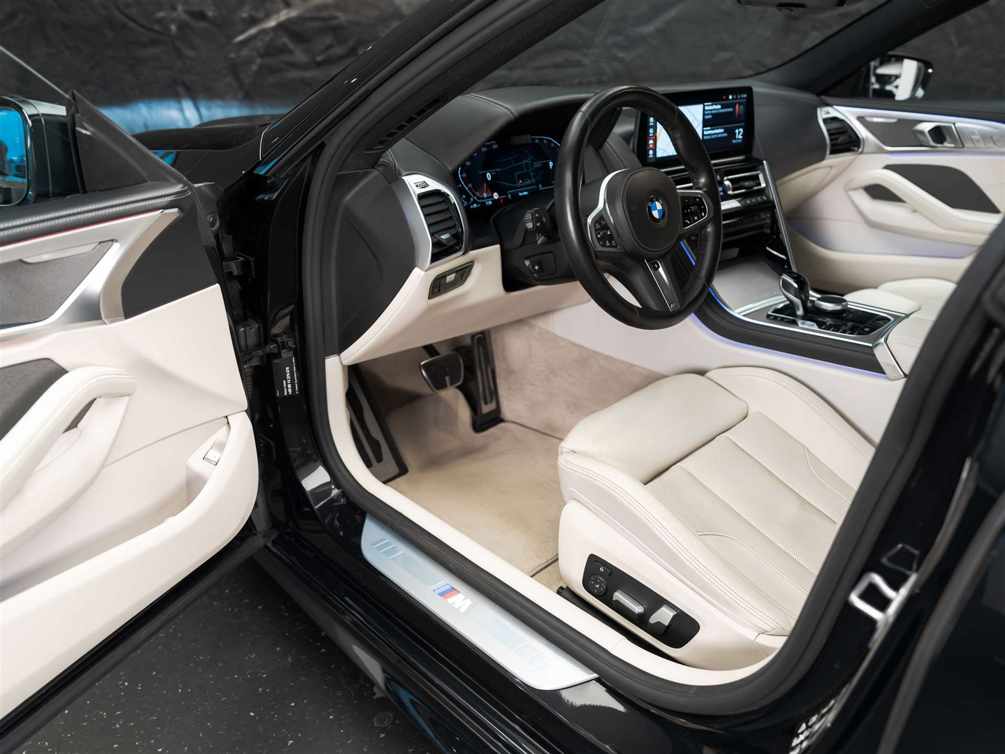 listing desktop thumbnail image 8