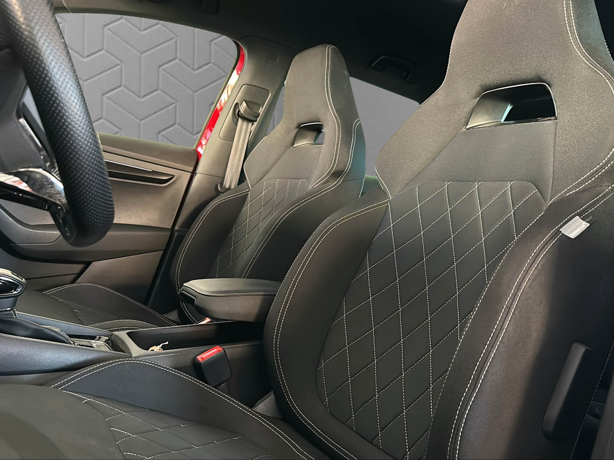 listing desktop thumbnail image 6