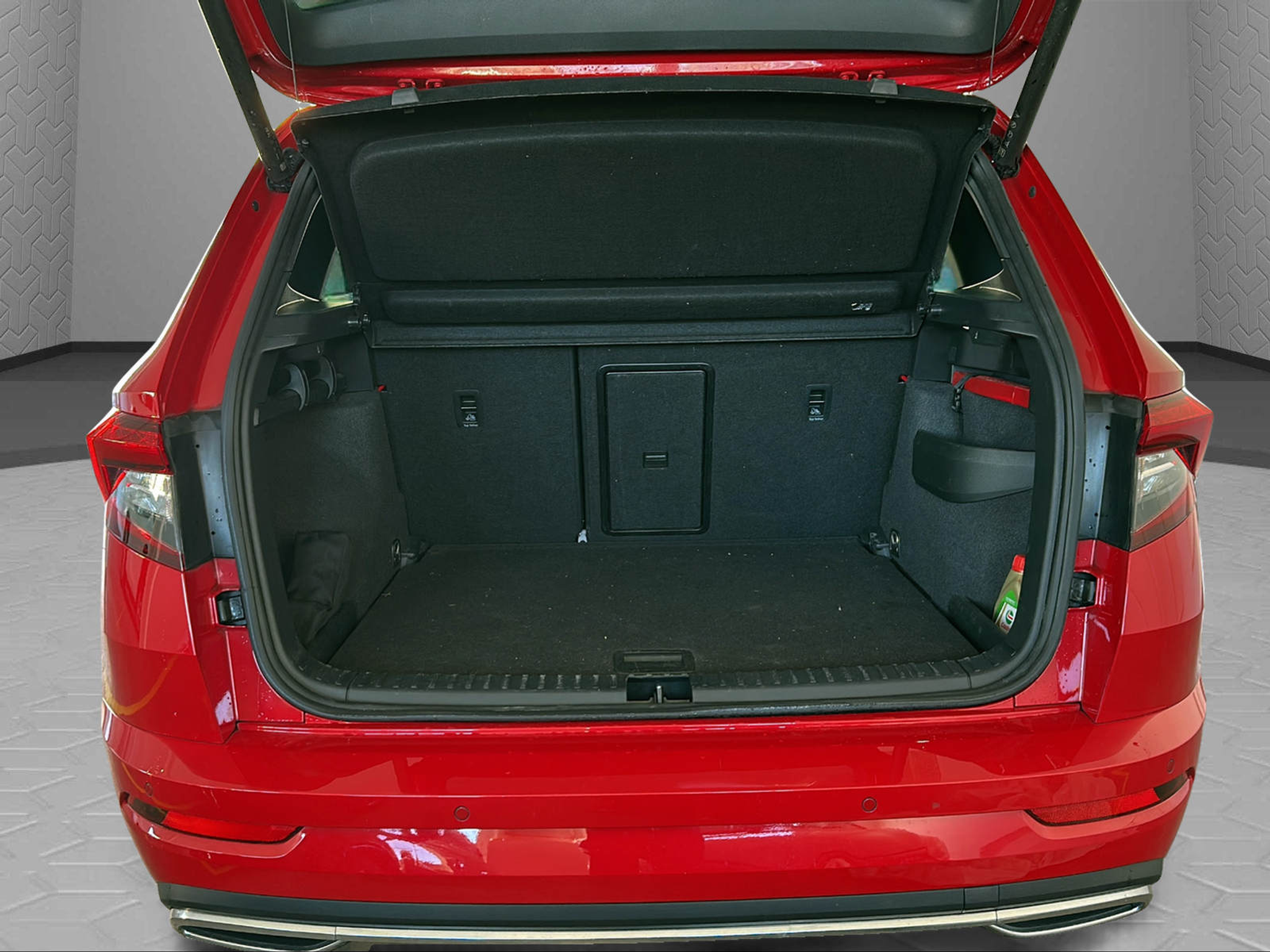 listing desktop thumbnail image 13