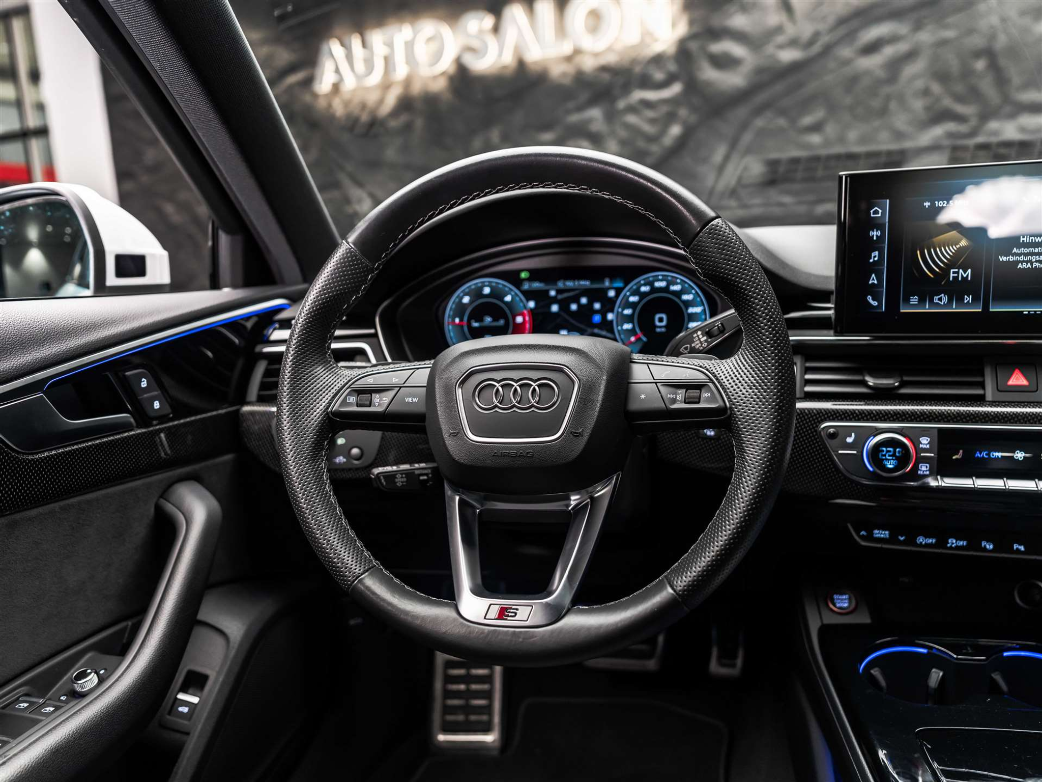 listing desktop thumbnail image 24