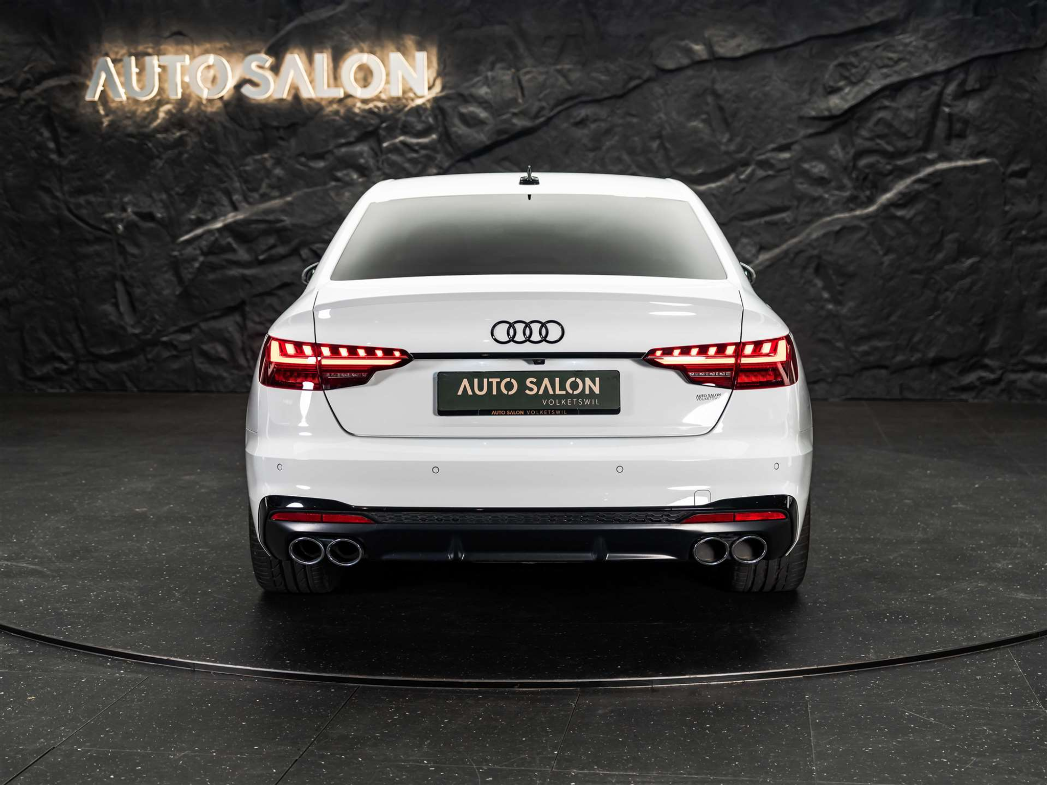 listing desktop thumbnail image 4