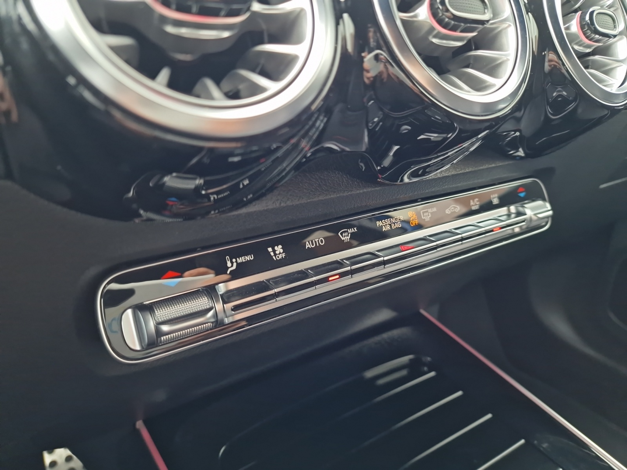 listing desktop thumbnail image 20