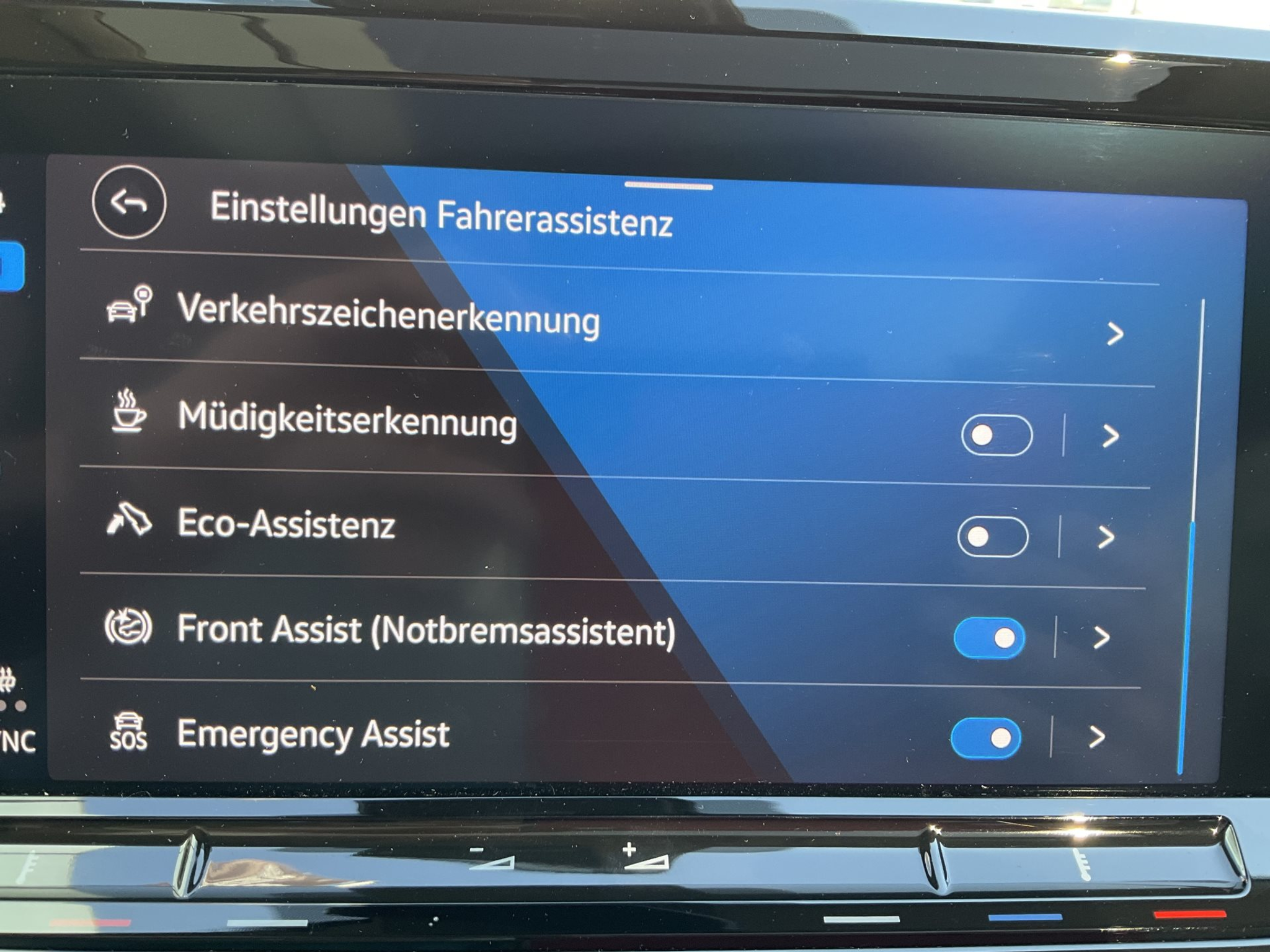 listing desktop thumbnail image 19