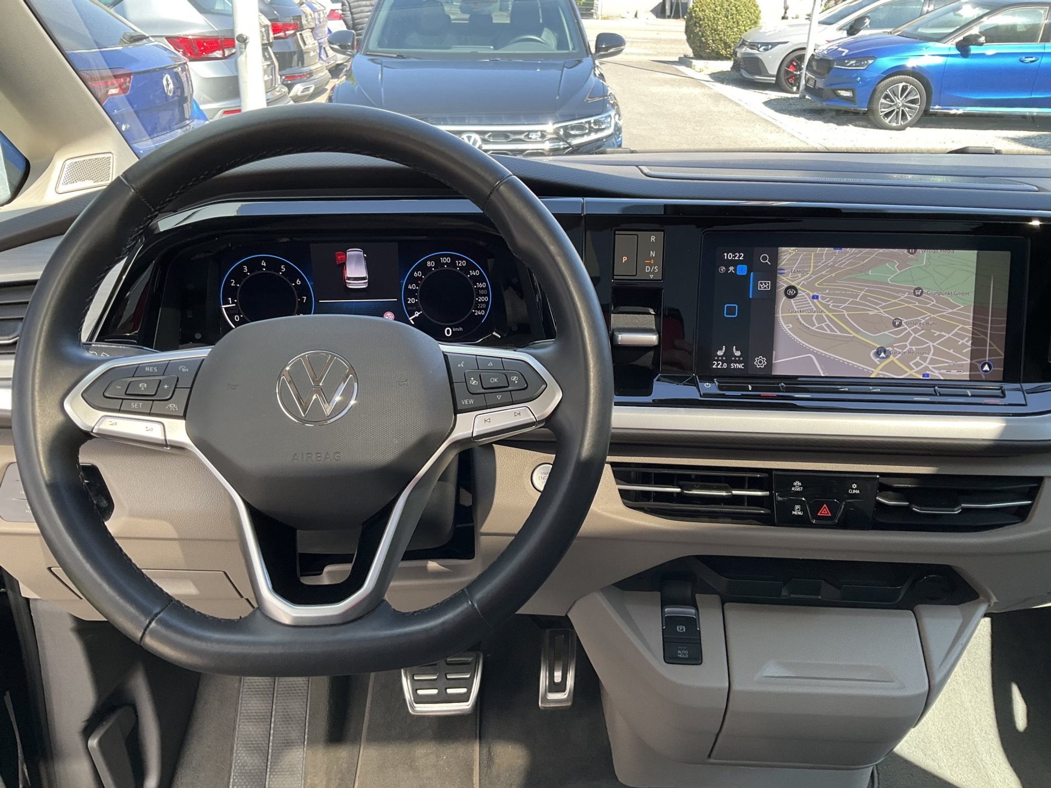 listing desktop thumbnail image 9