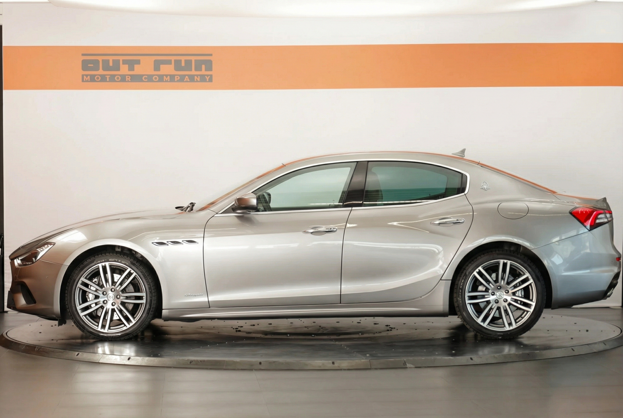 listing desktop thumbnail image 6