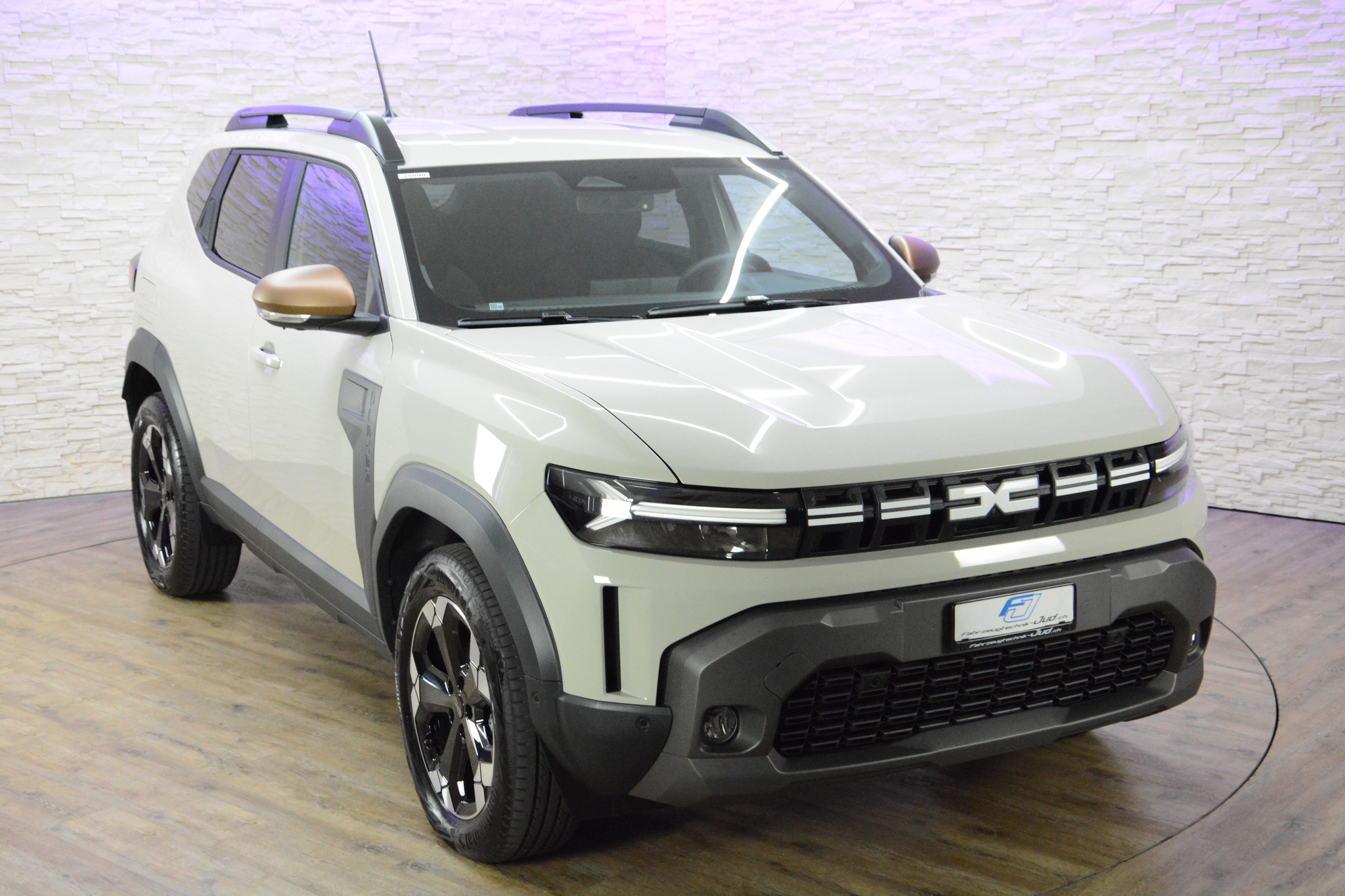 listing desktop thumbnail image 7