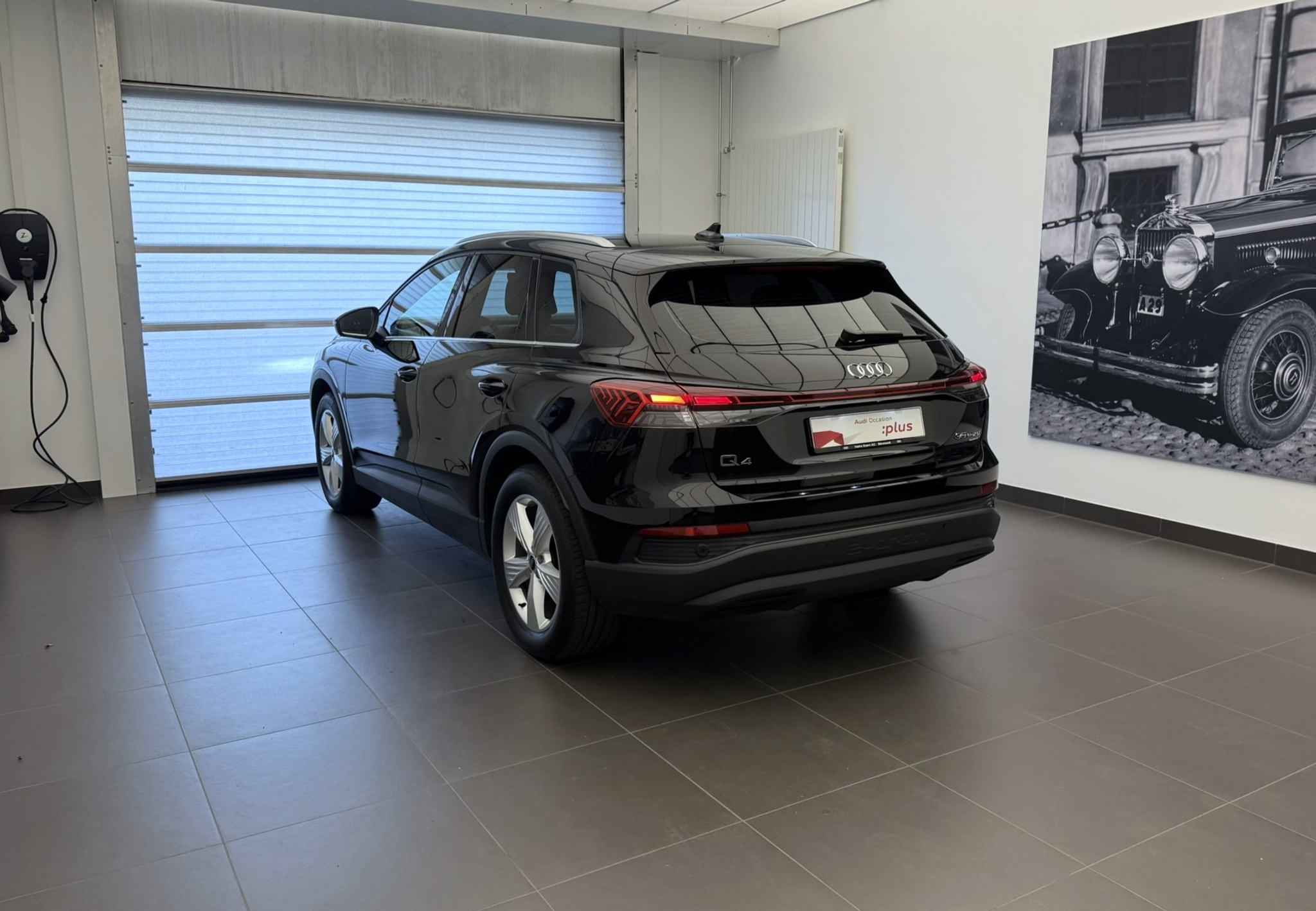 listing desktop thumbnail image 19