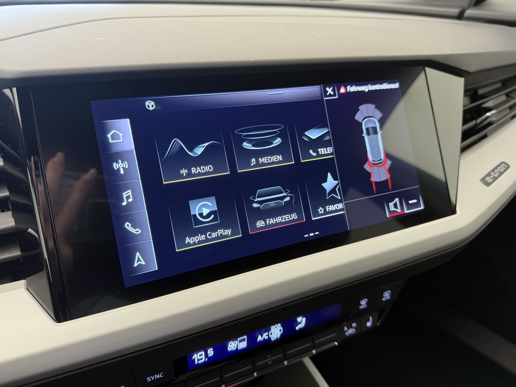 listing desktop thumbnail image 14