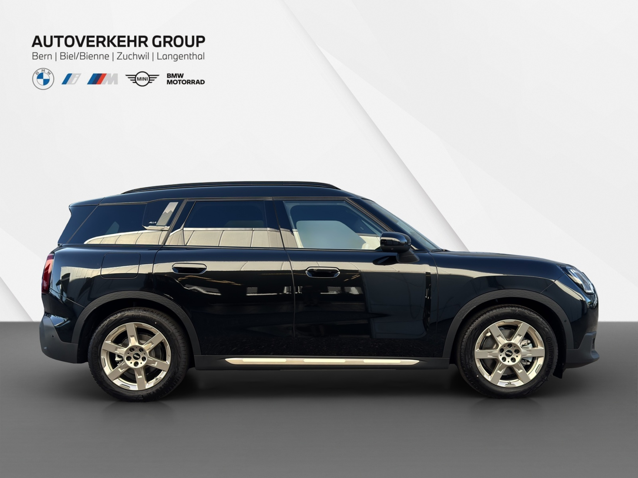 listing desktop thumbnail image 5