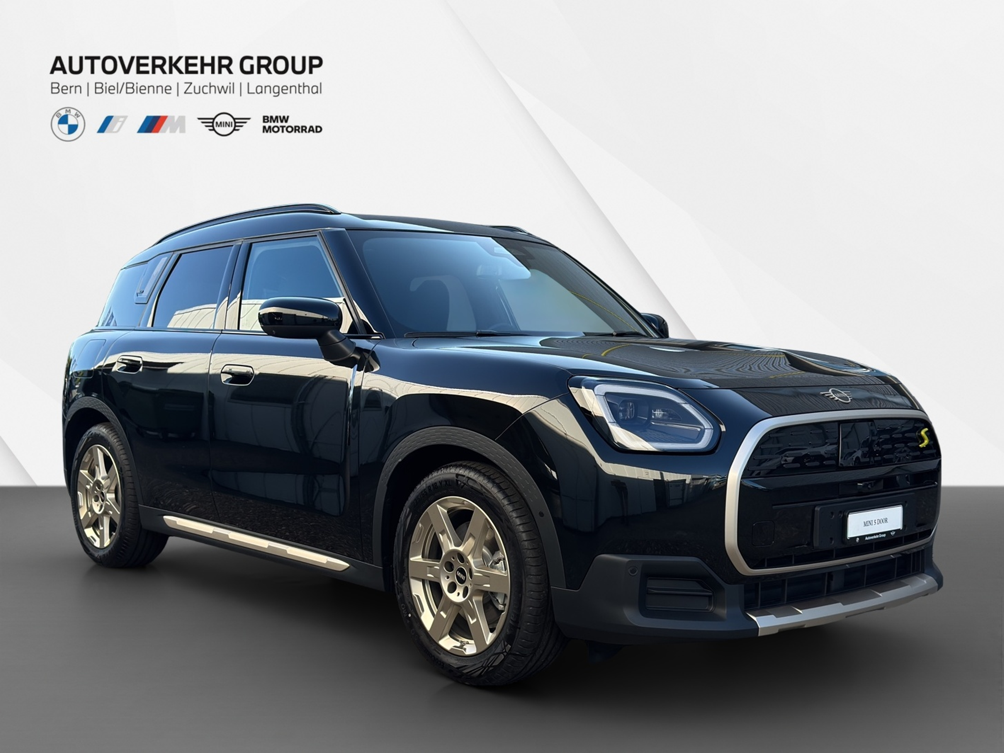 listing desktop thumbnail image 6