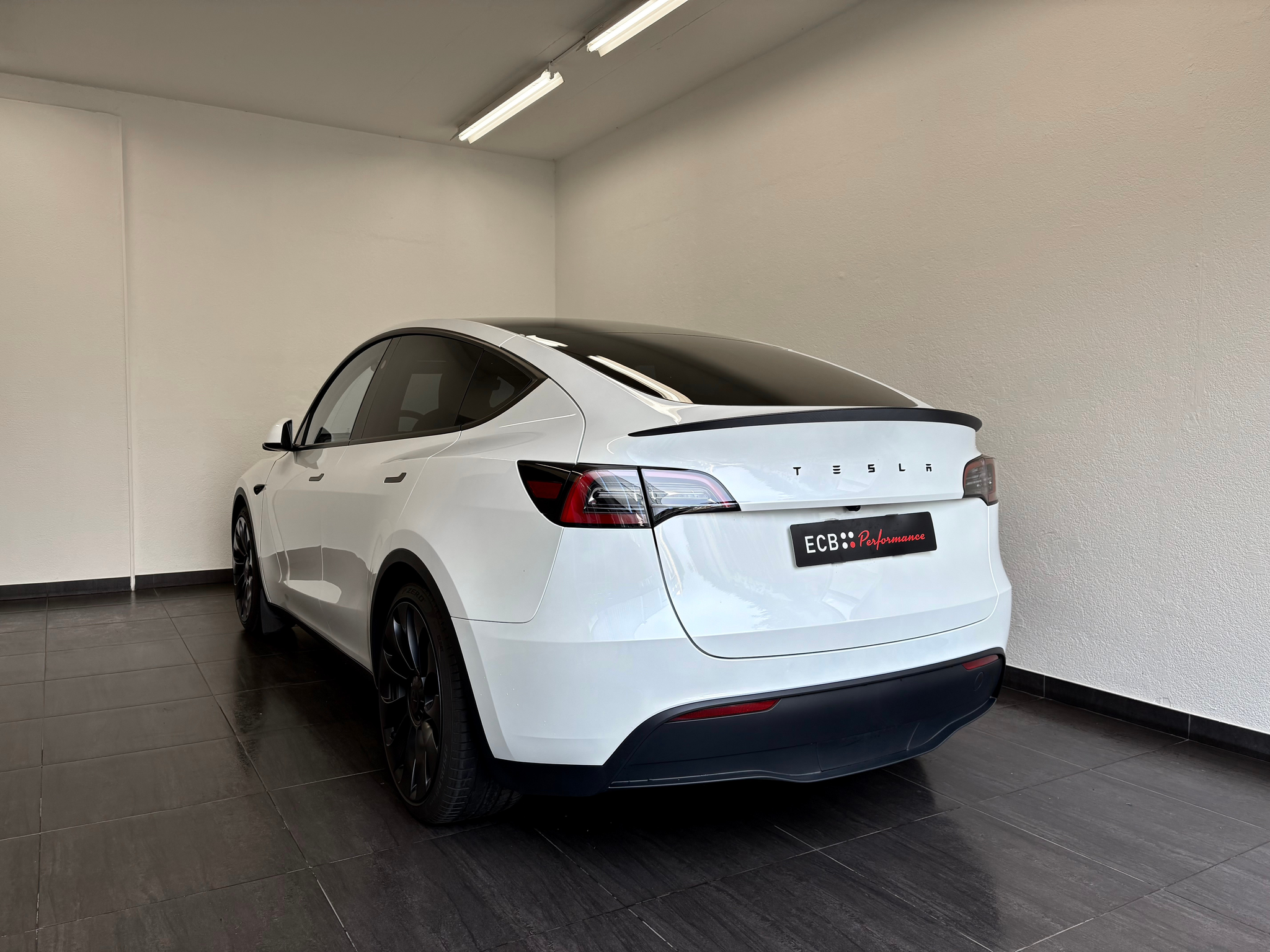 listing desktop thumbnail image 9