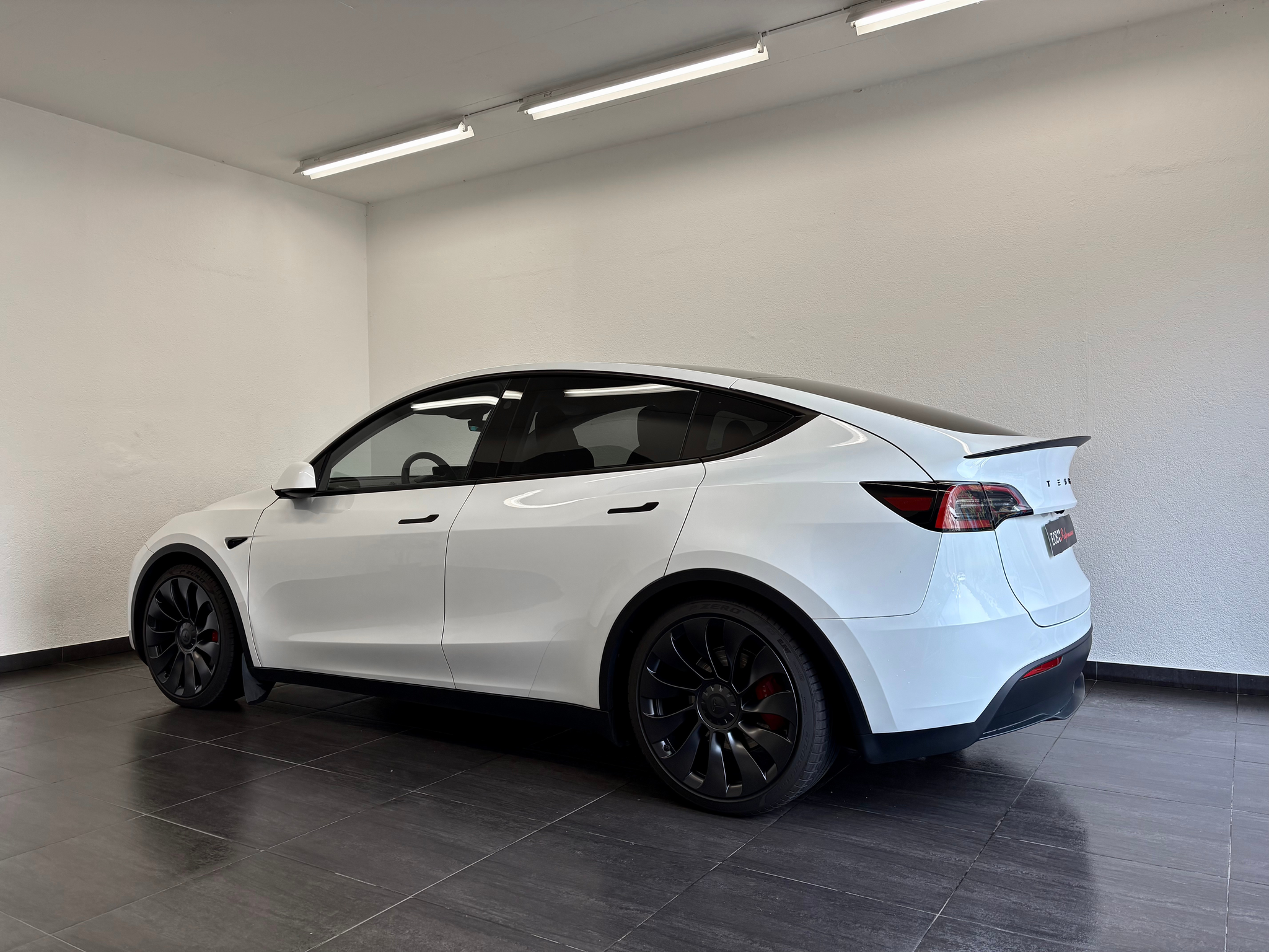 listing desktop thumbnail image 7