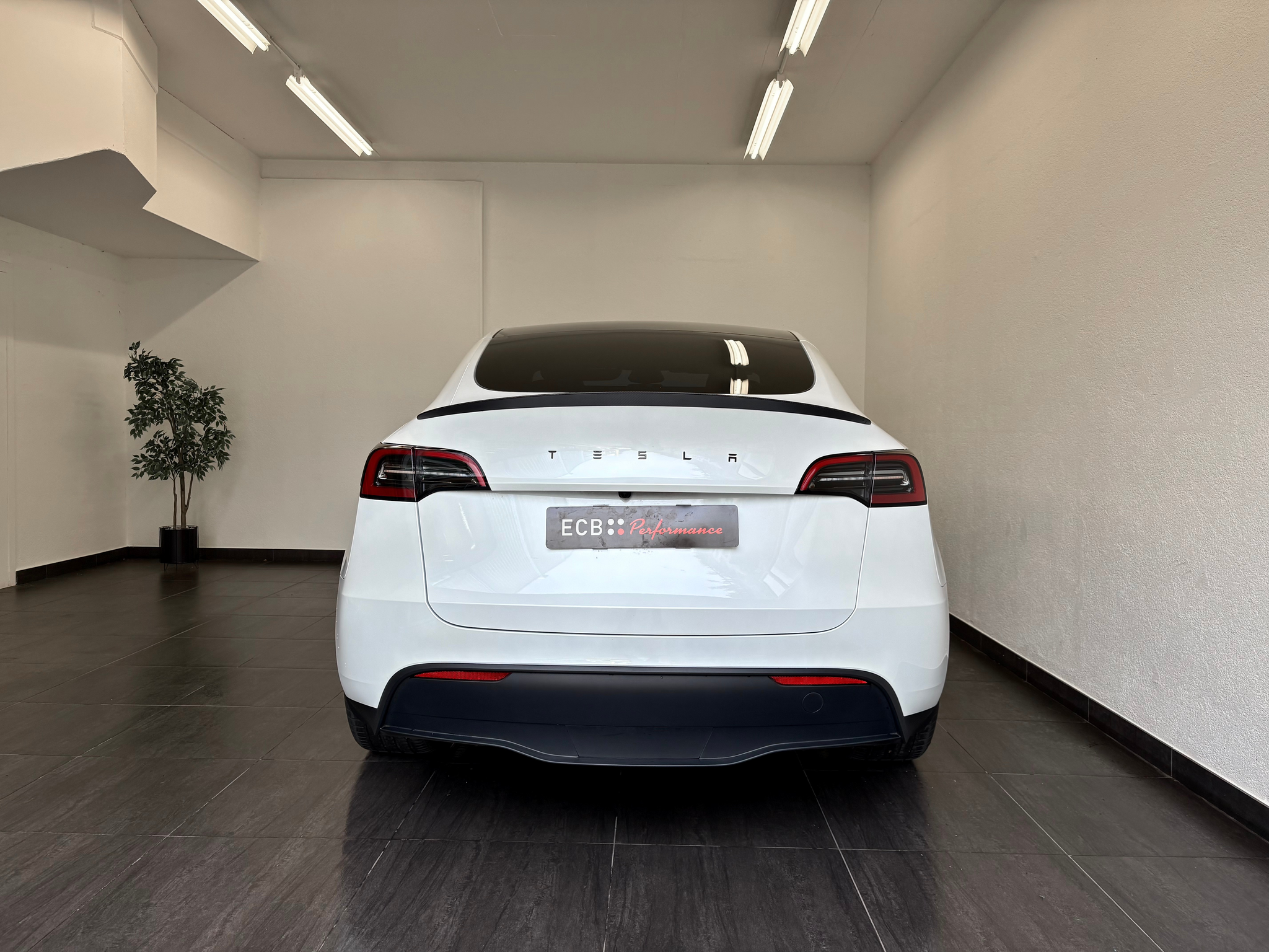 listing desktop thumbnail image 11