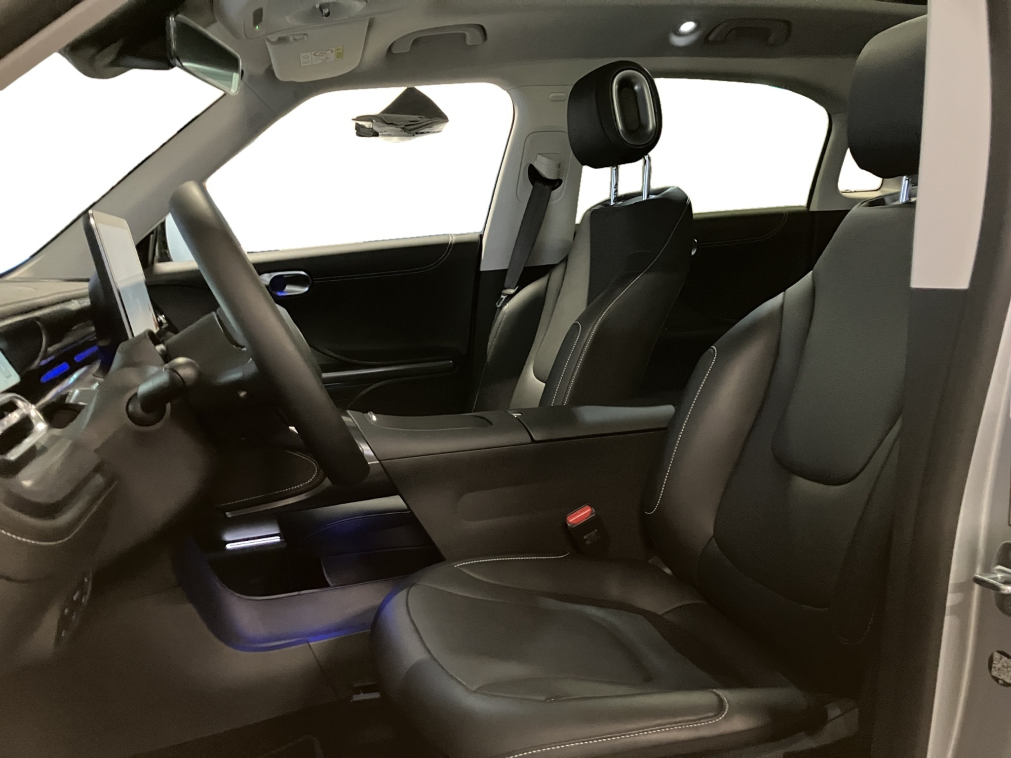 listing desktop thumbnail image 6