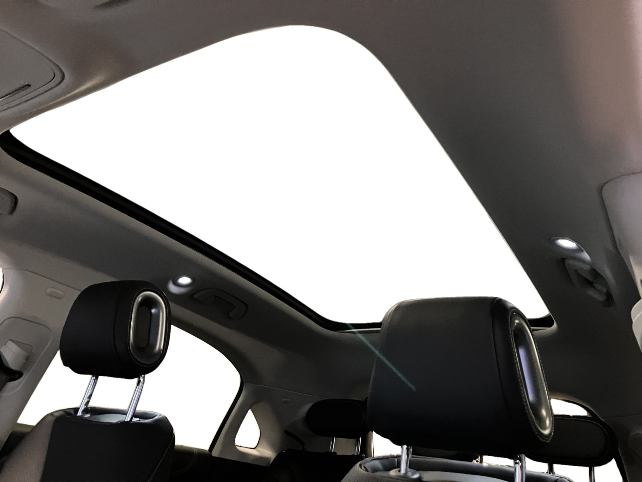 listing desktop thumbnail image 11