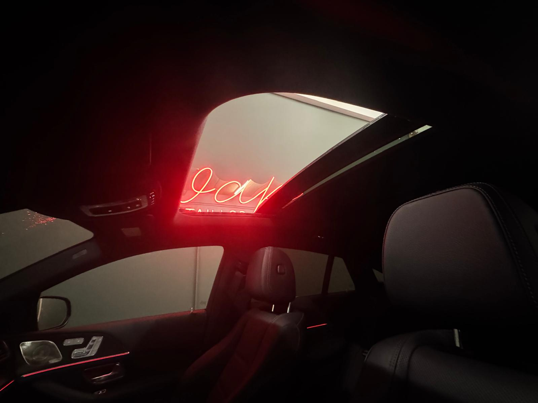 listing desktop thumbnail image 12