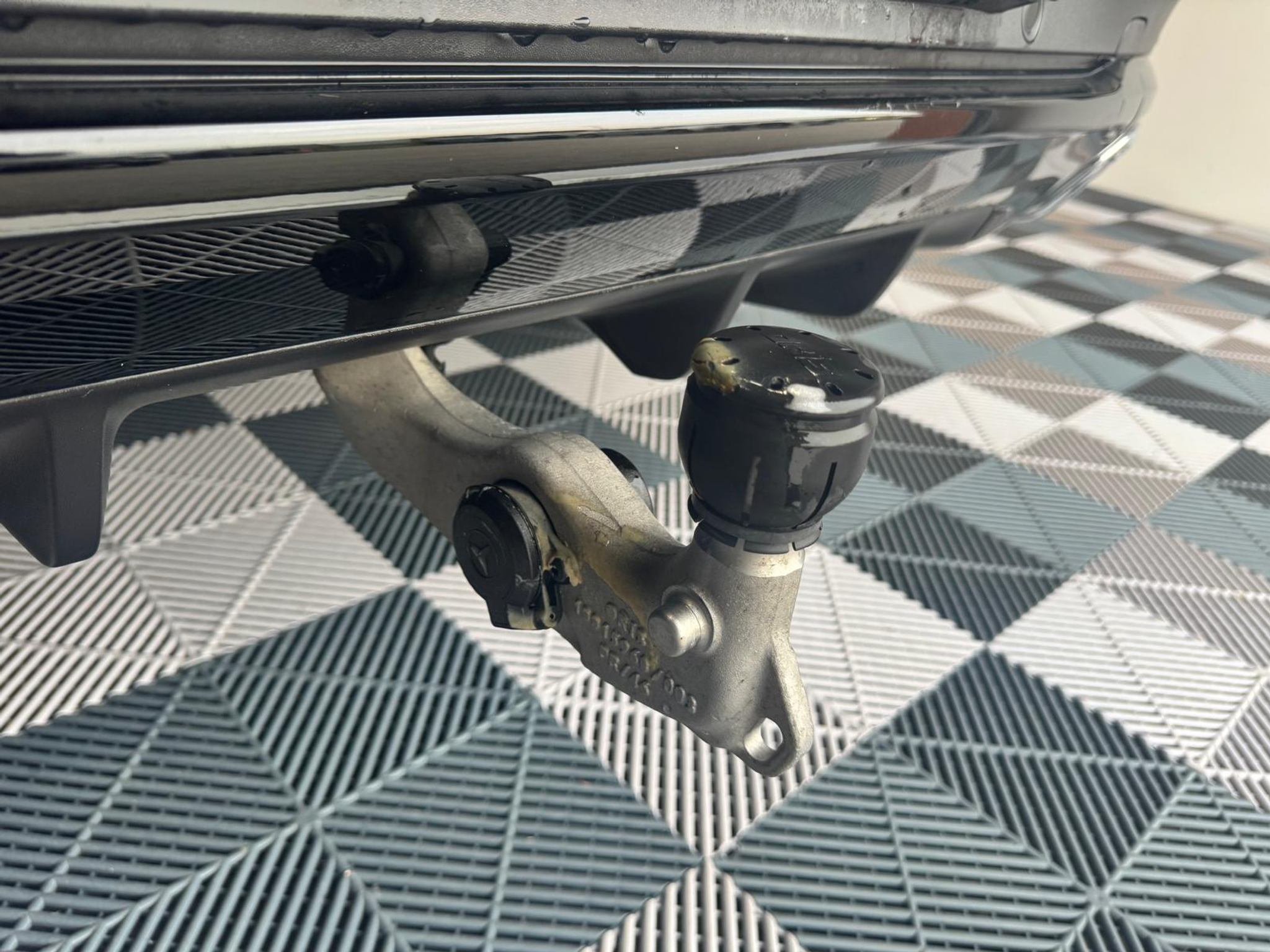 listing desktop thumbnail image 5