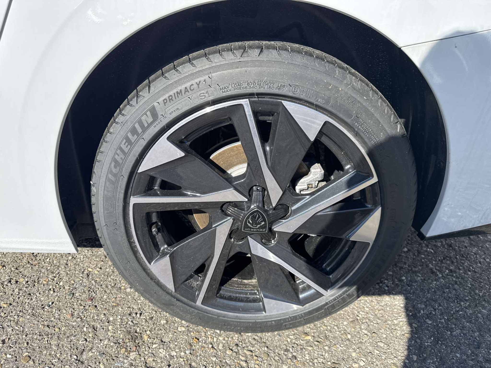 listing desktop thumbnail image 9