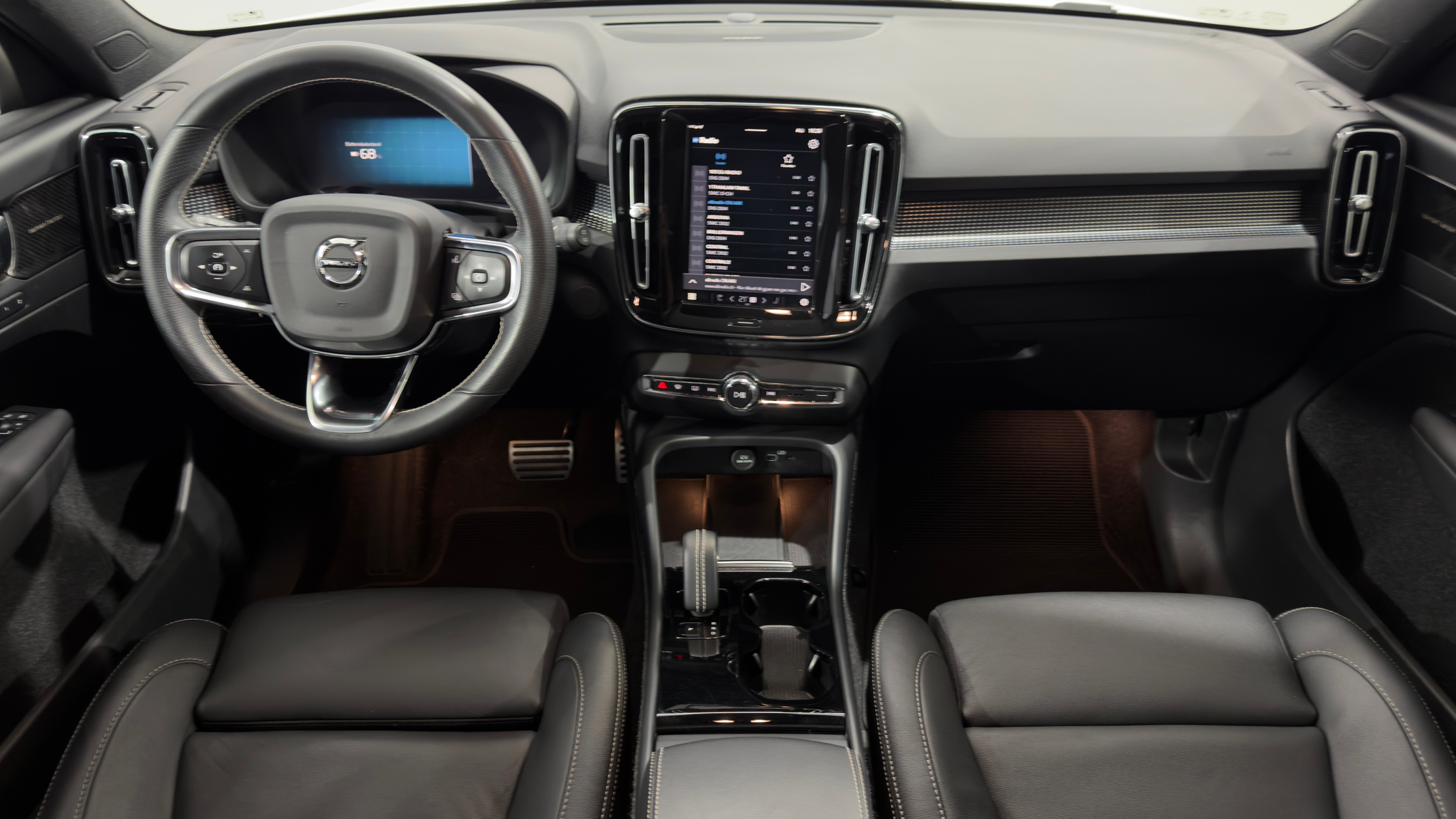 listing desktop thumbnail image 4