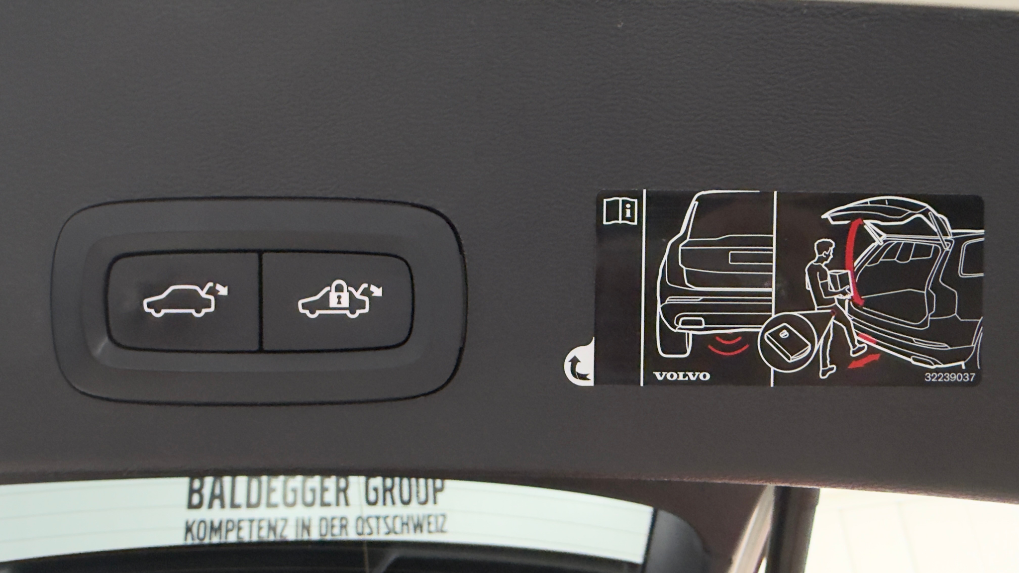 listing desktop thumbnail image 15