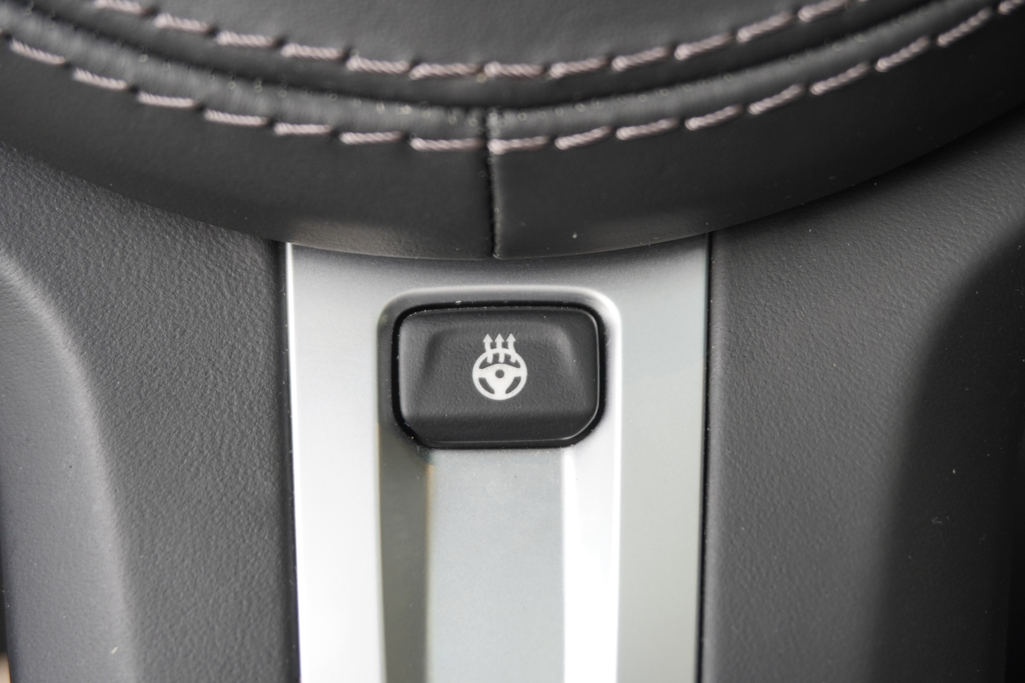 listing desktop thumbnail image 15