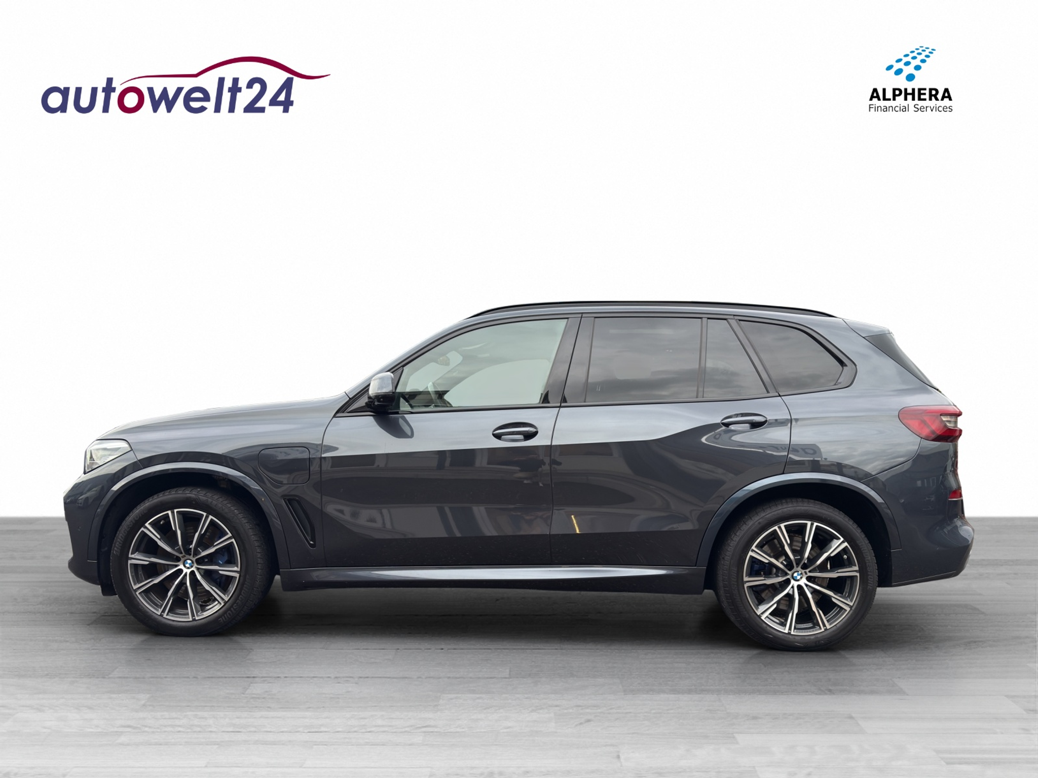 listing desktop thumbnail image 7