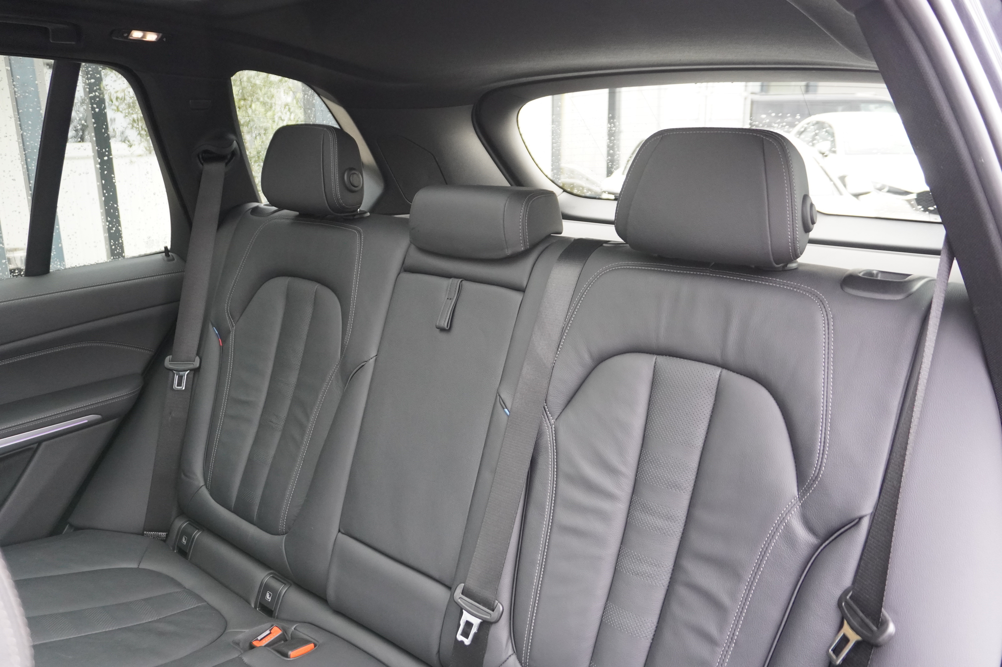 listing desktop thumbnail image 20