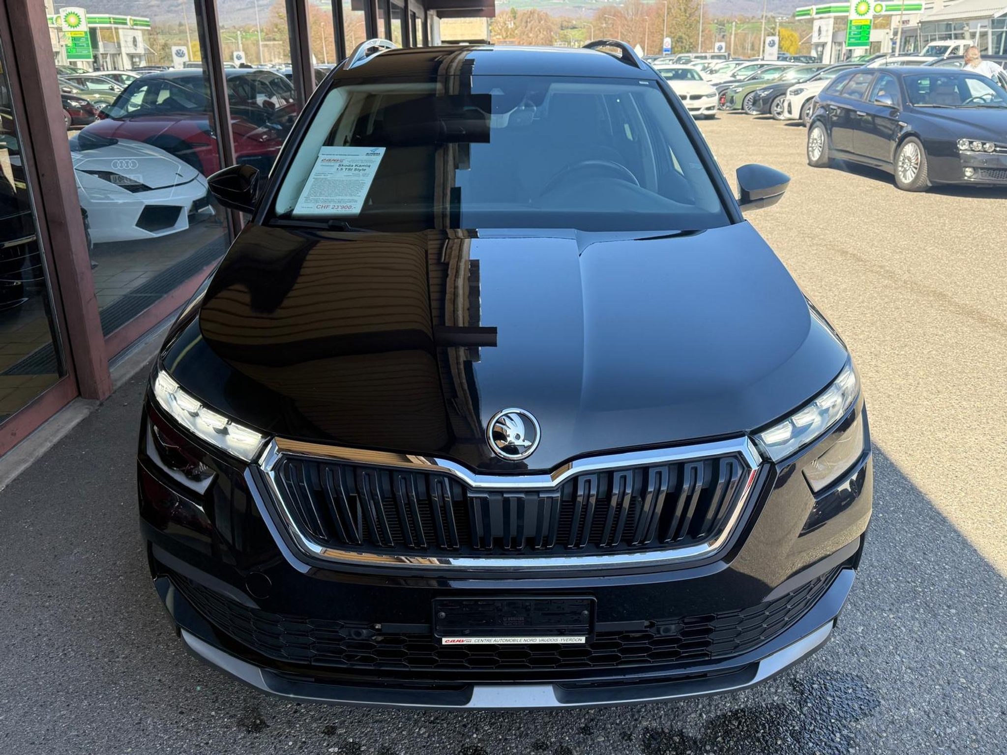 listing desktop thumbnail image 2