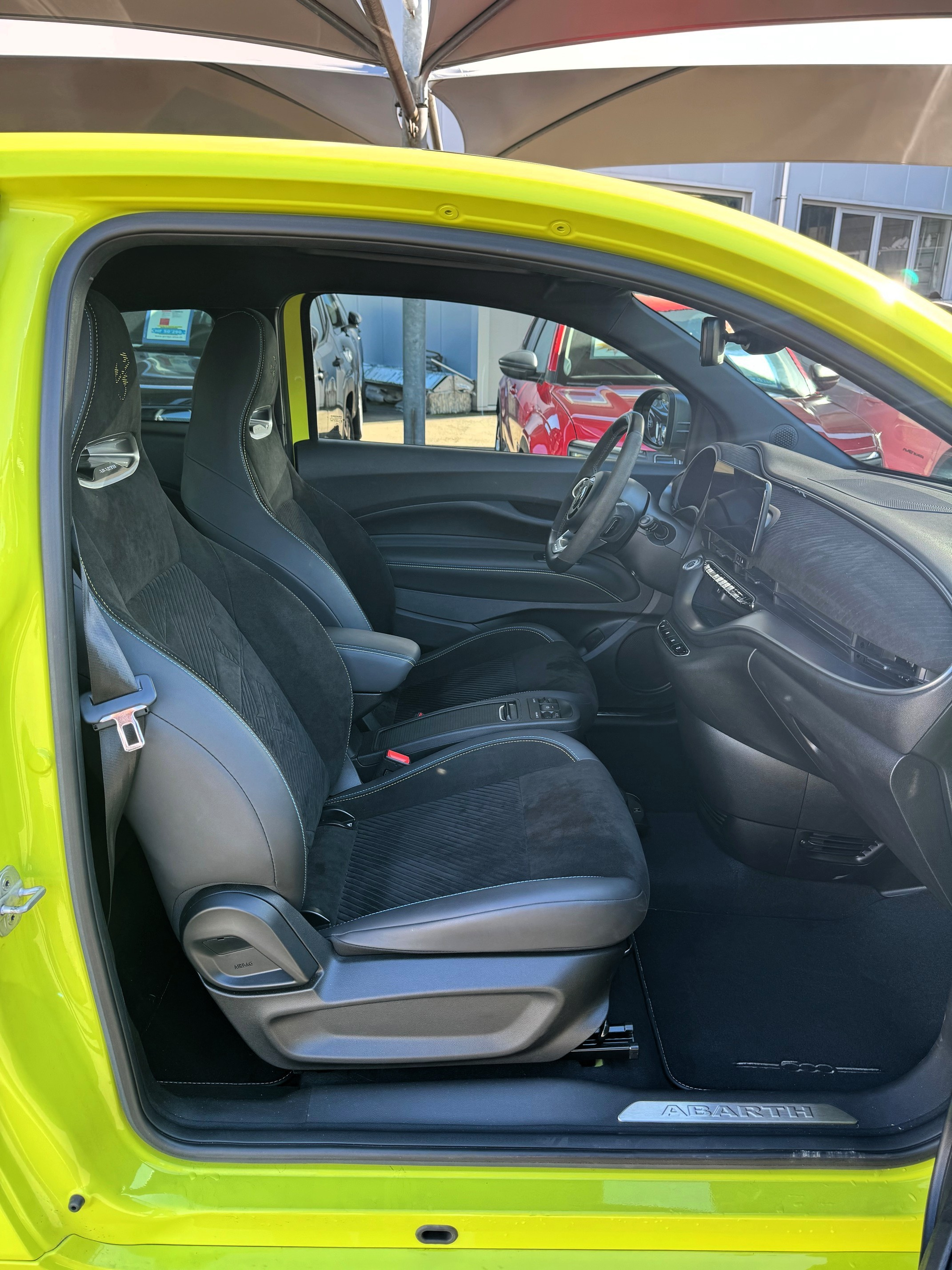 listing desktop thumbnail image 14