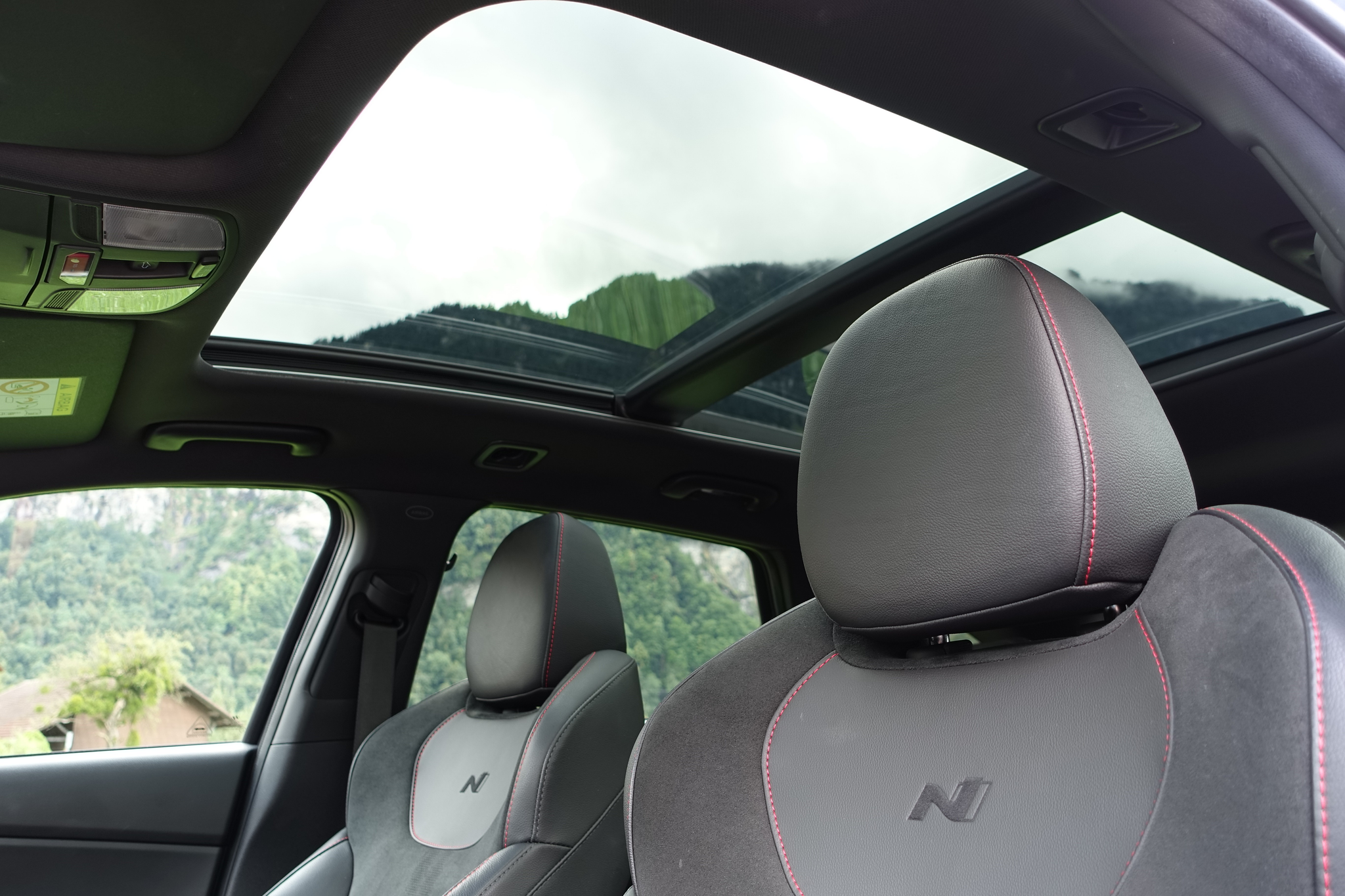 listing desktop thumbnail image 16