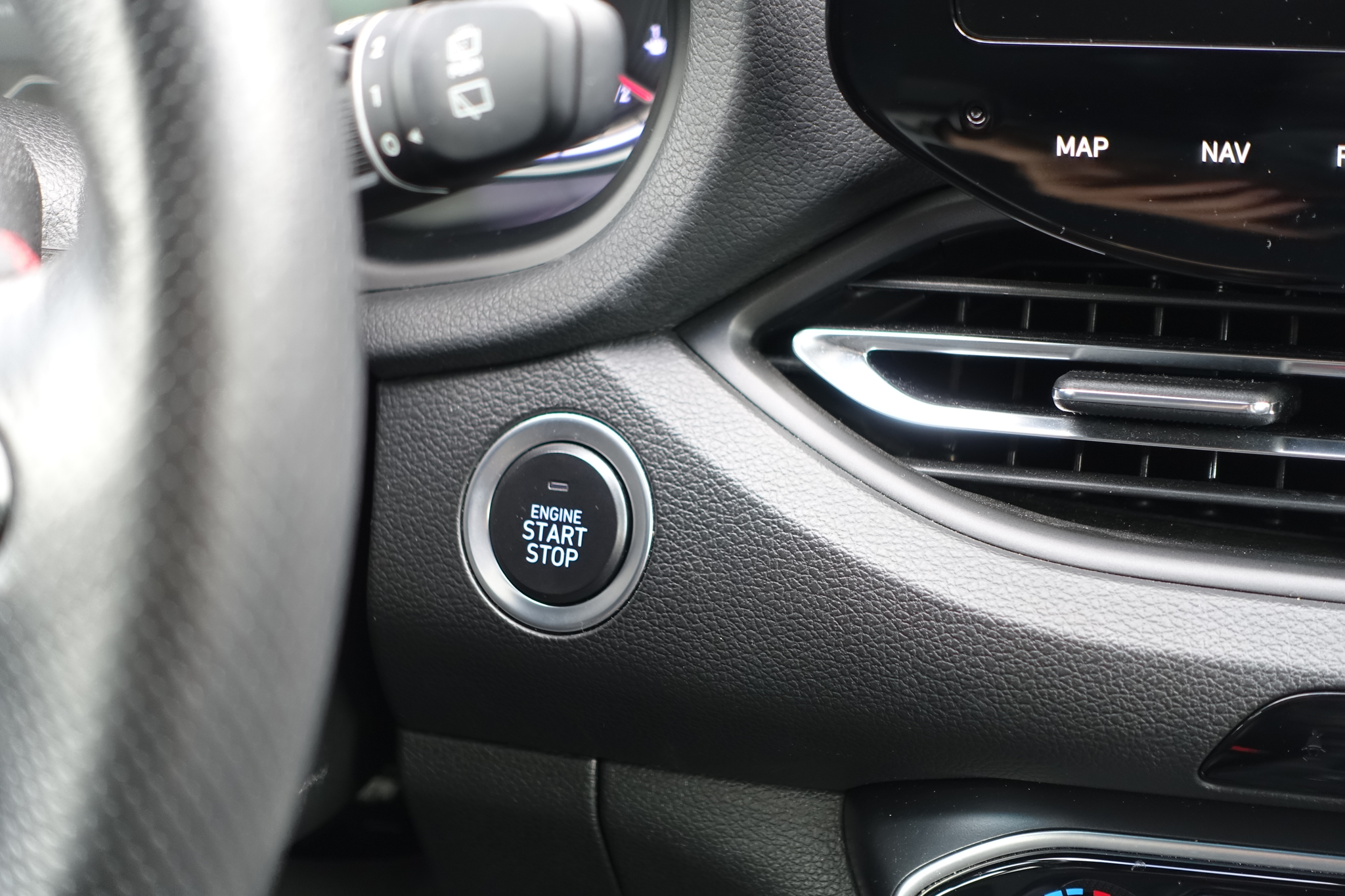 listing desktop thumbnail image 21