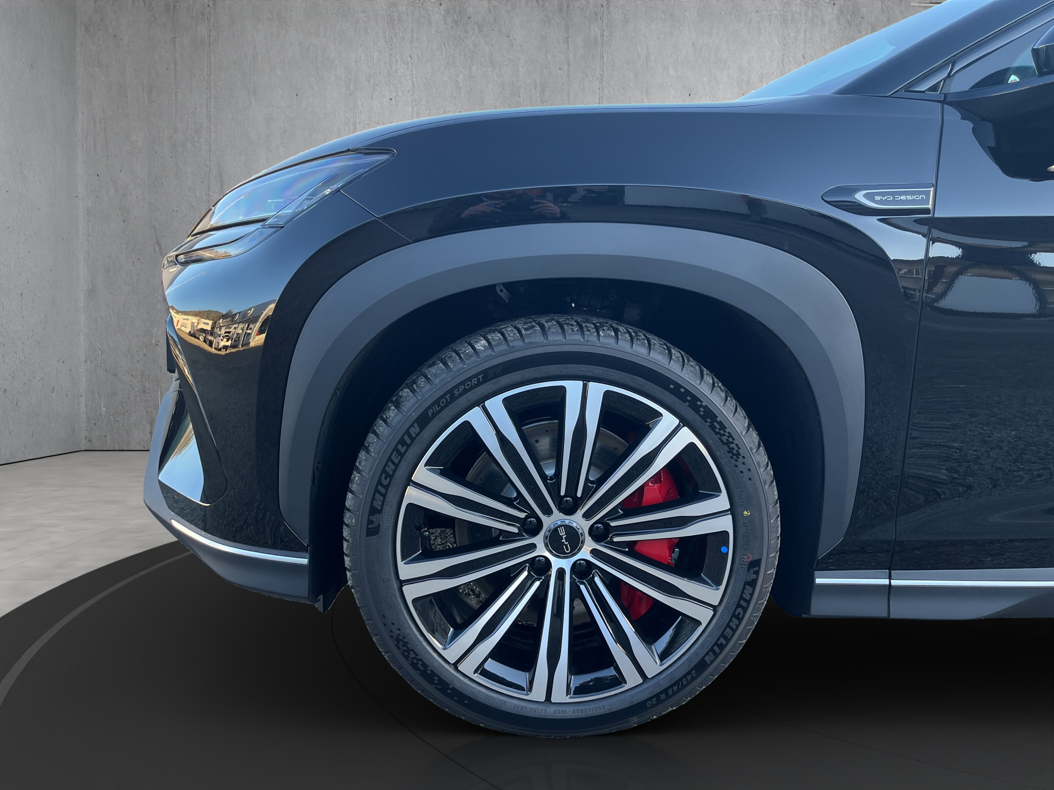 listing desktop thumbnail image 15