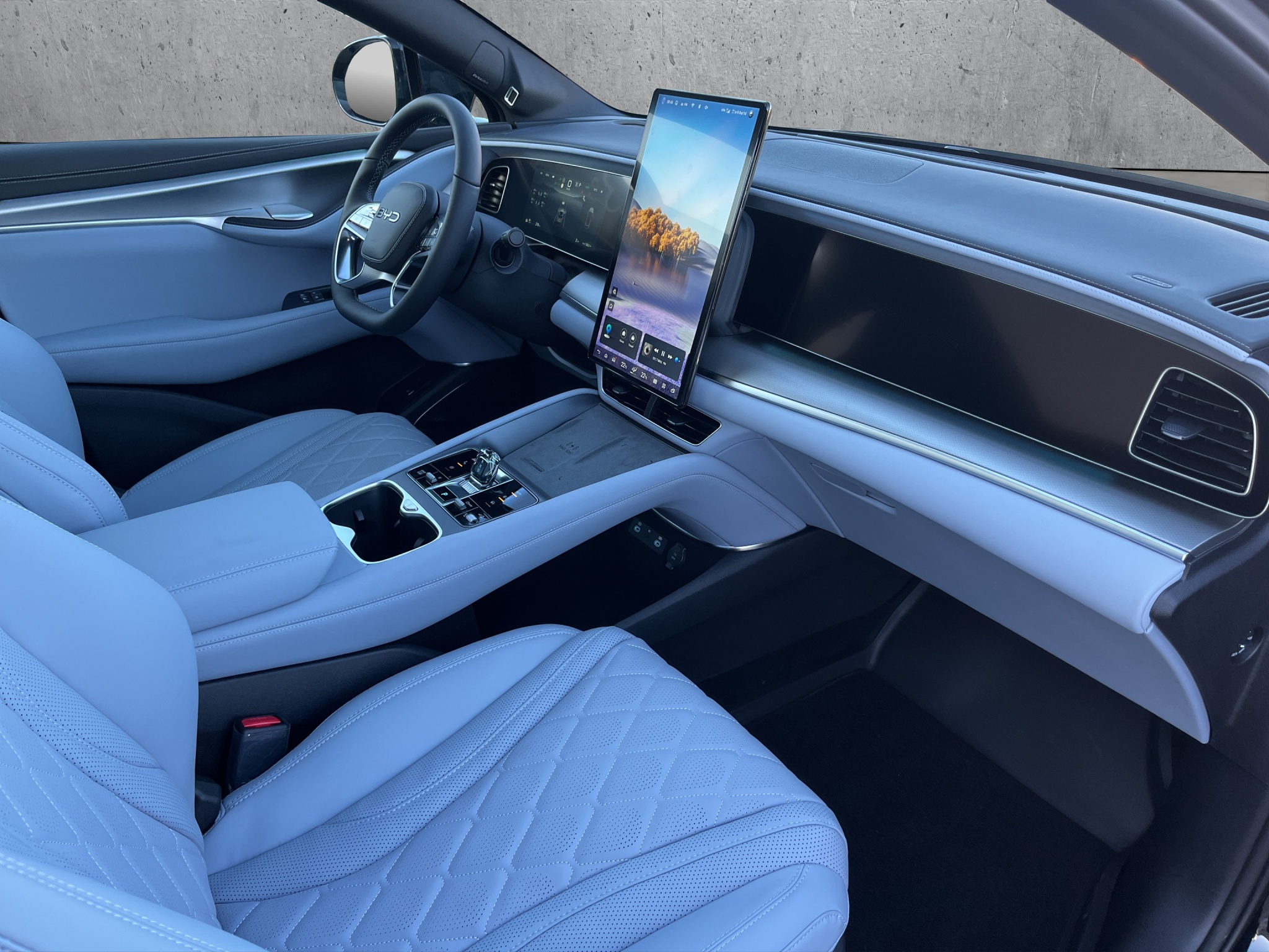 listing desktop thumbnail image 11