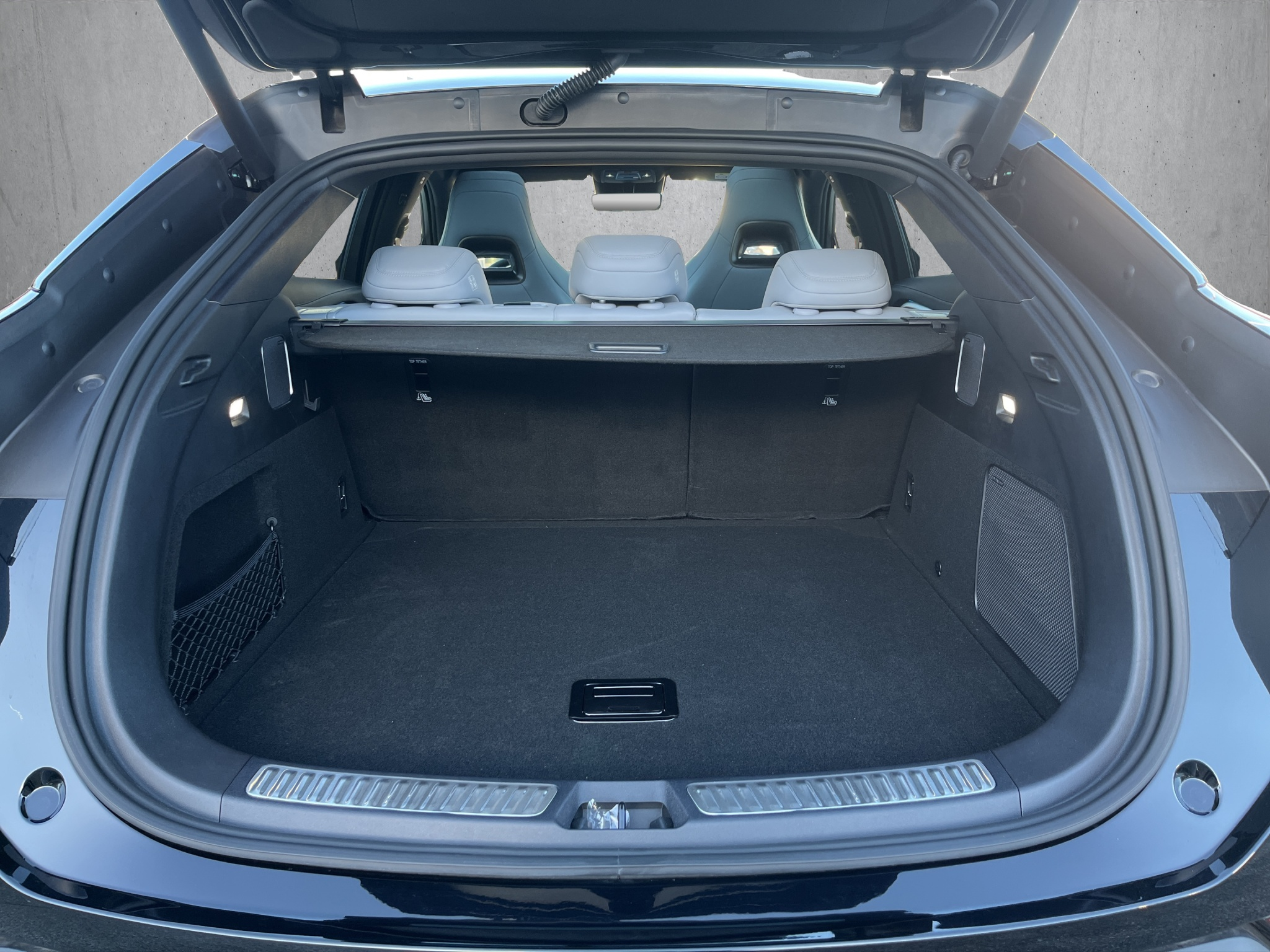 listing desktop thumbnail image 14