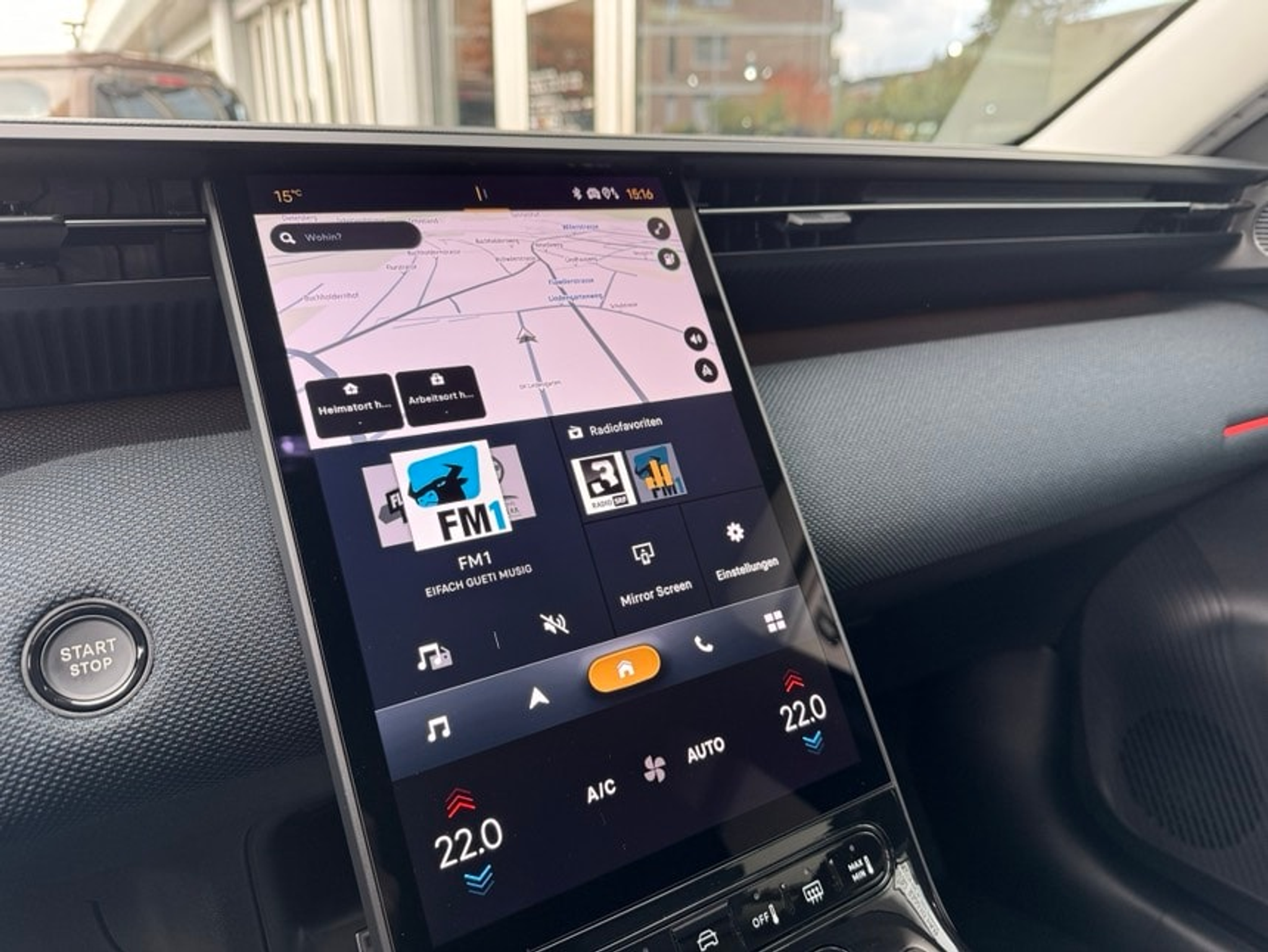 listing desktop thumbnail image 11