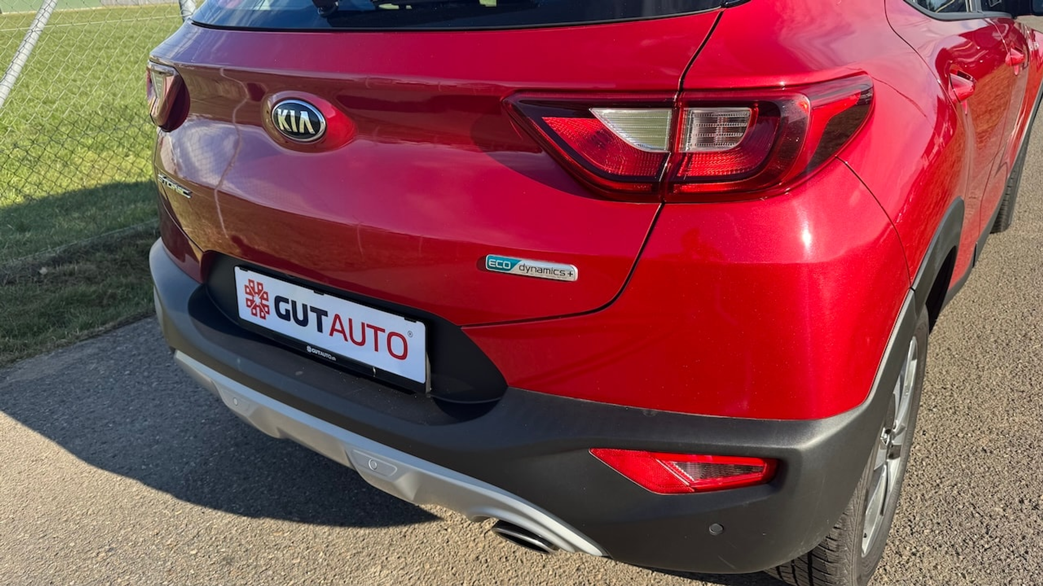 listing desktop thumbnail image 10