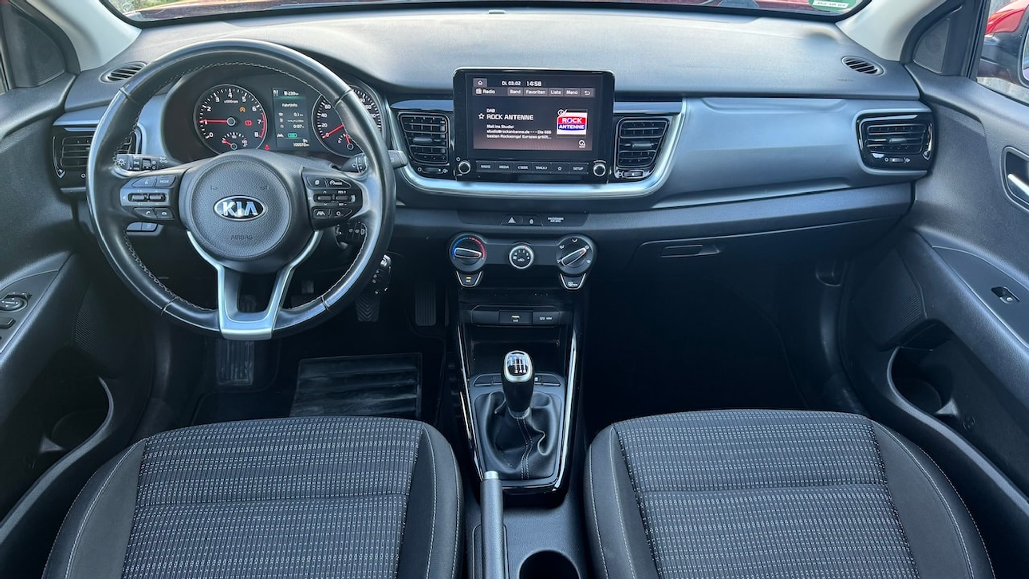 listing desktop thumbnail image 14