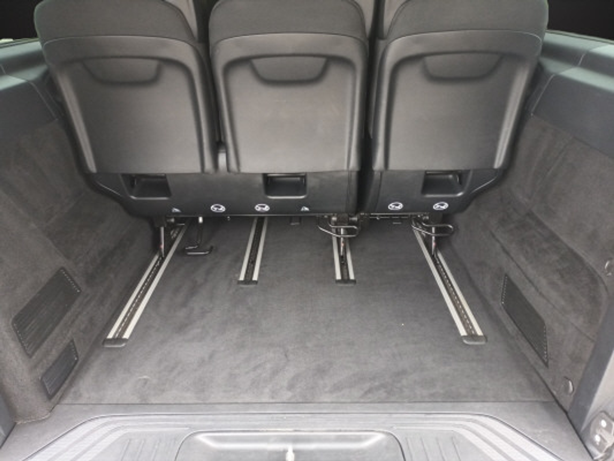 listing desktop thumbnail image 10