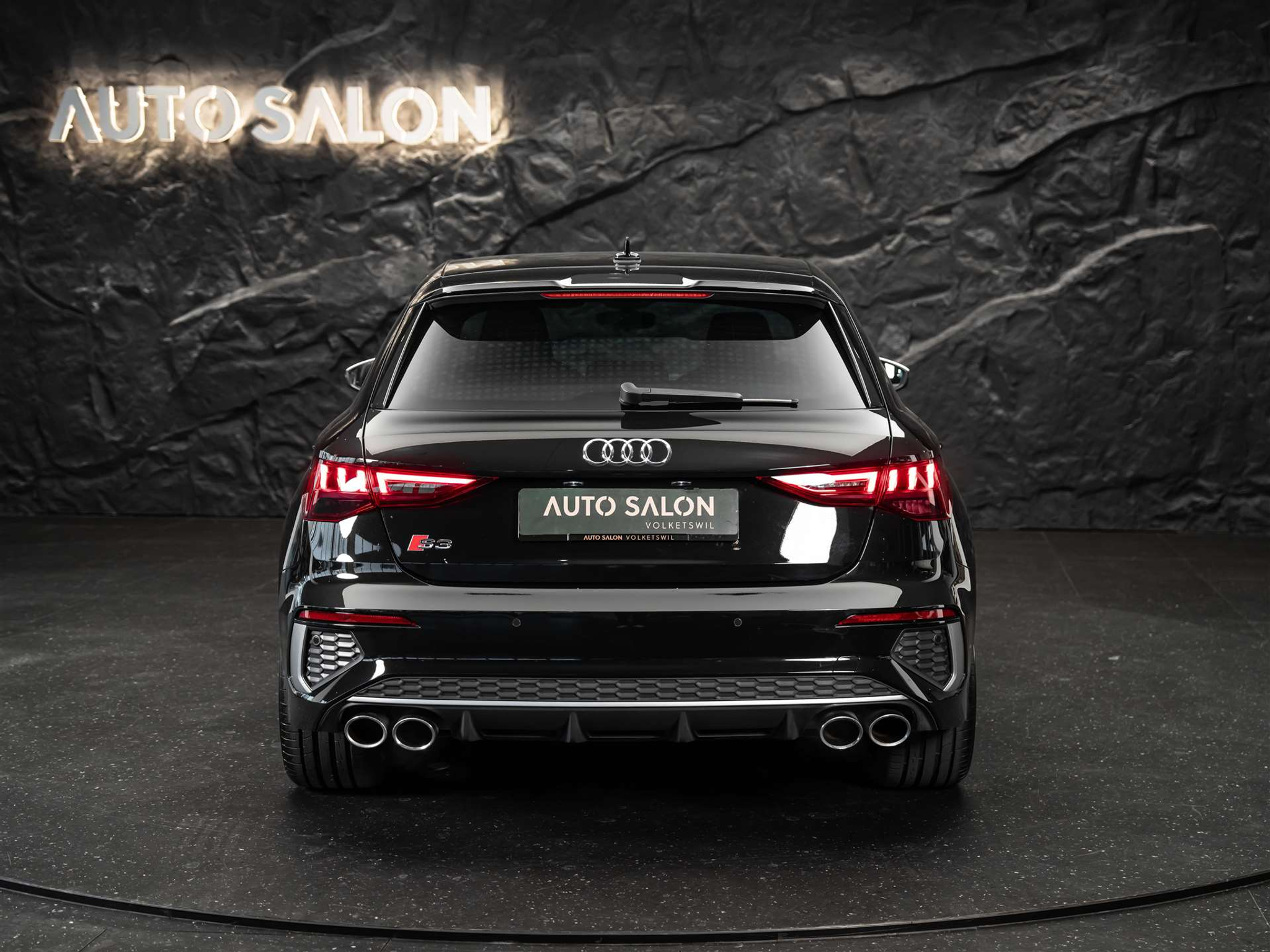 listing desktop thumbnail image 3