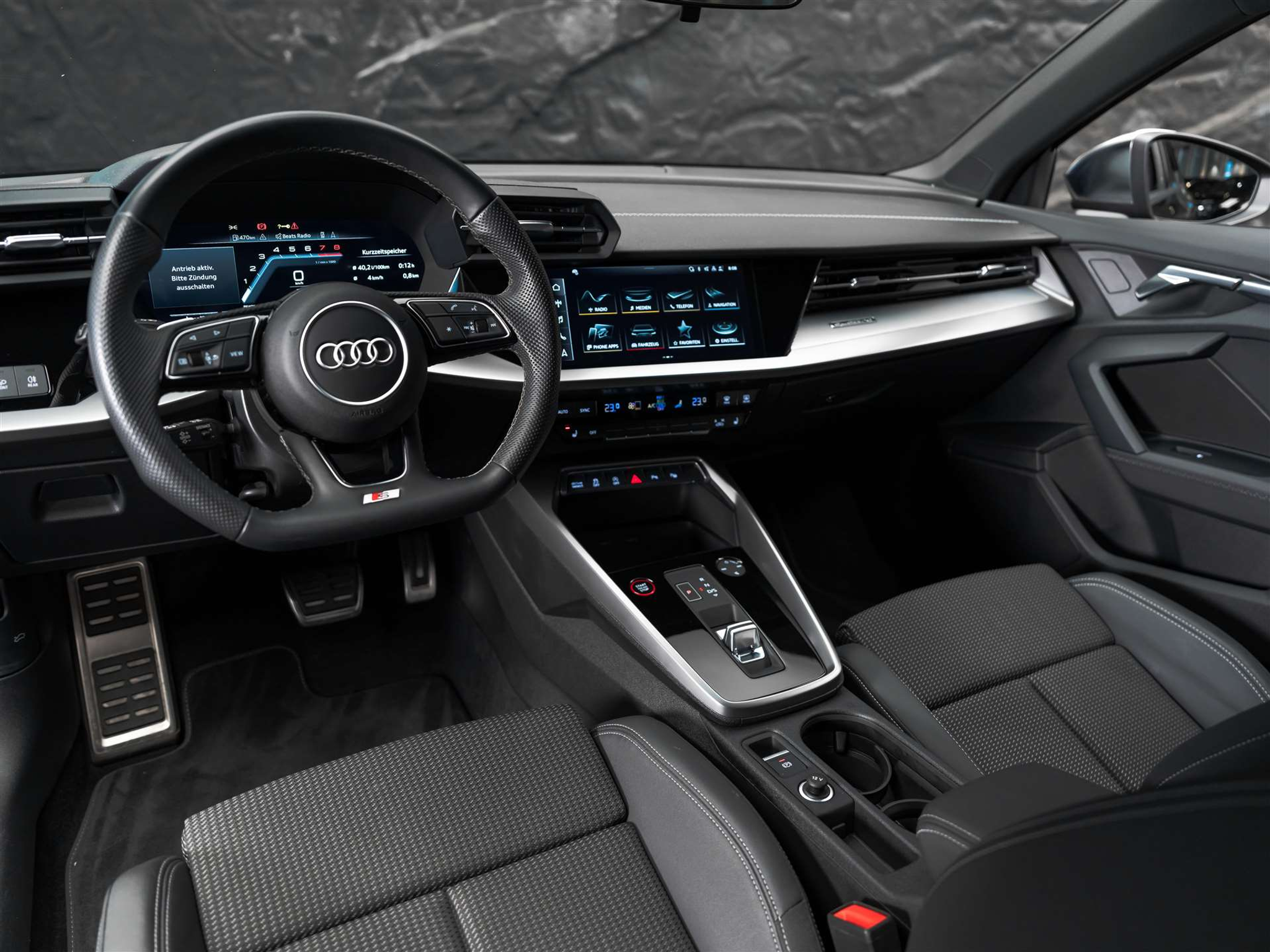 listing desktop thumbnail image 8