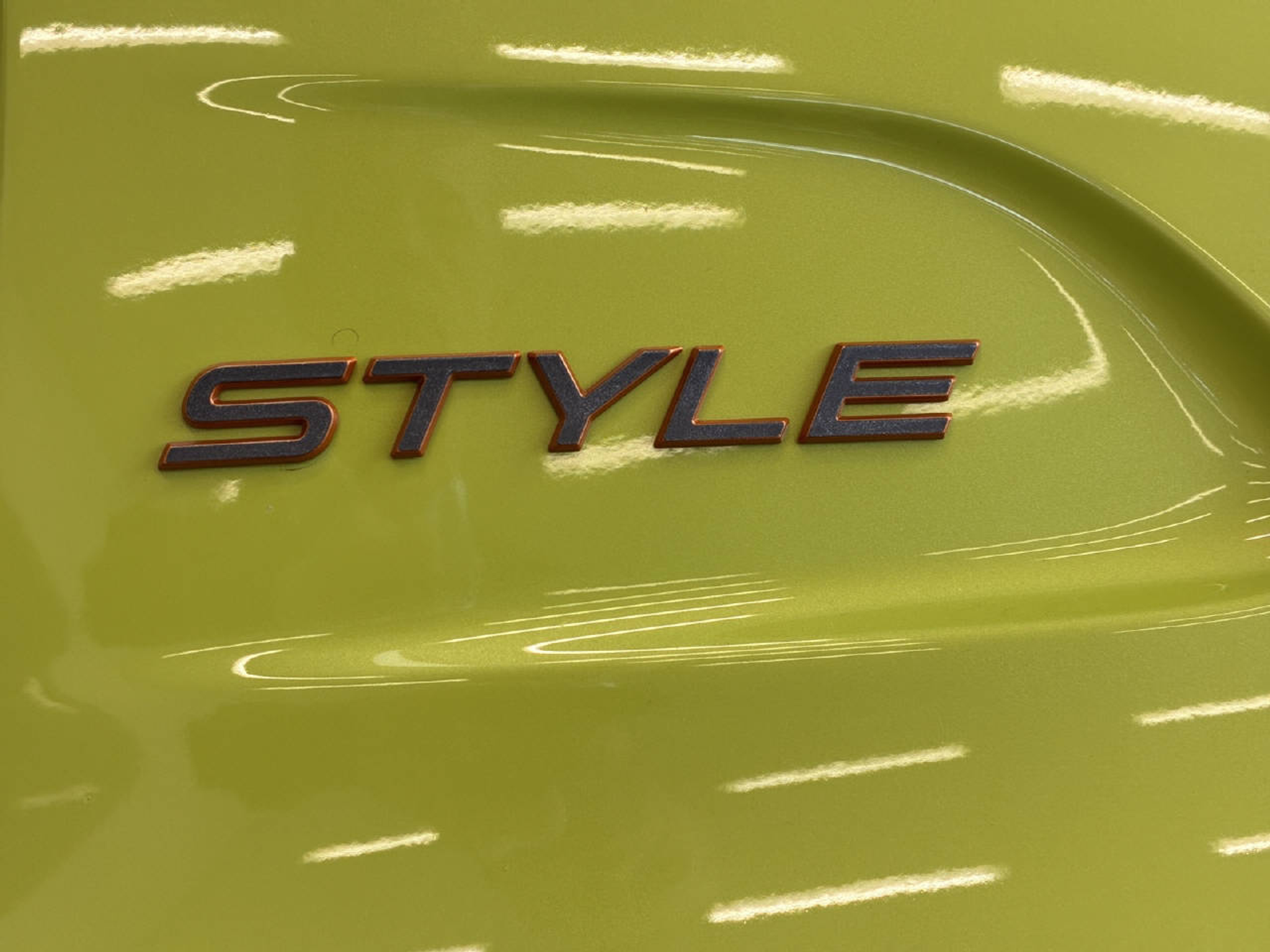 listing desktop thumbnail image 14