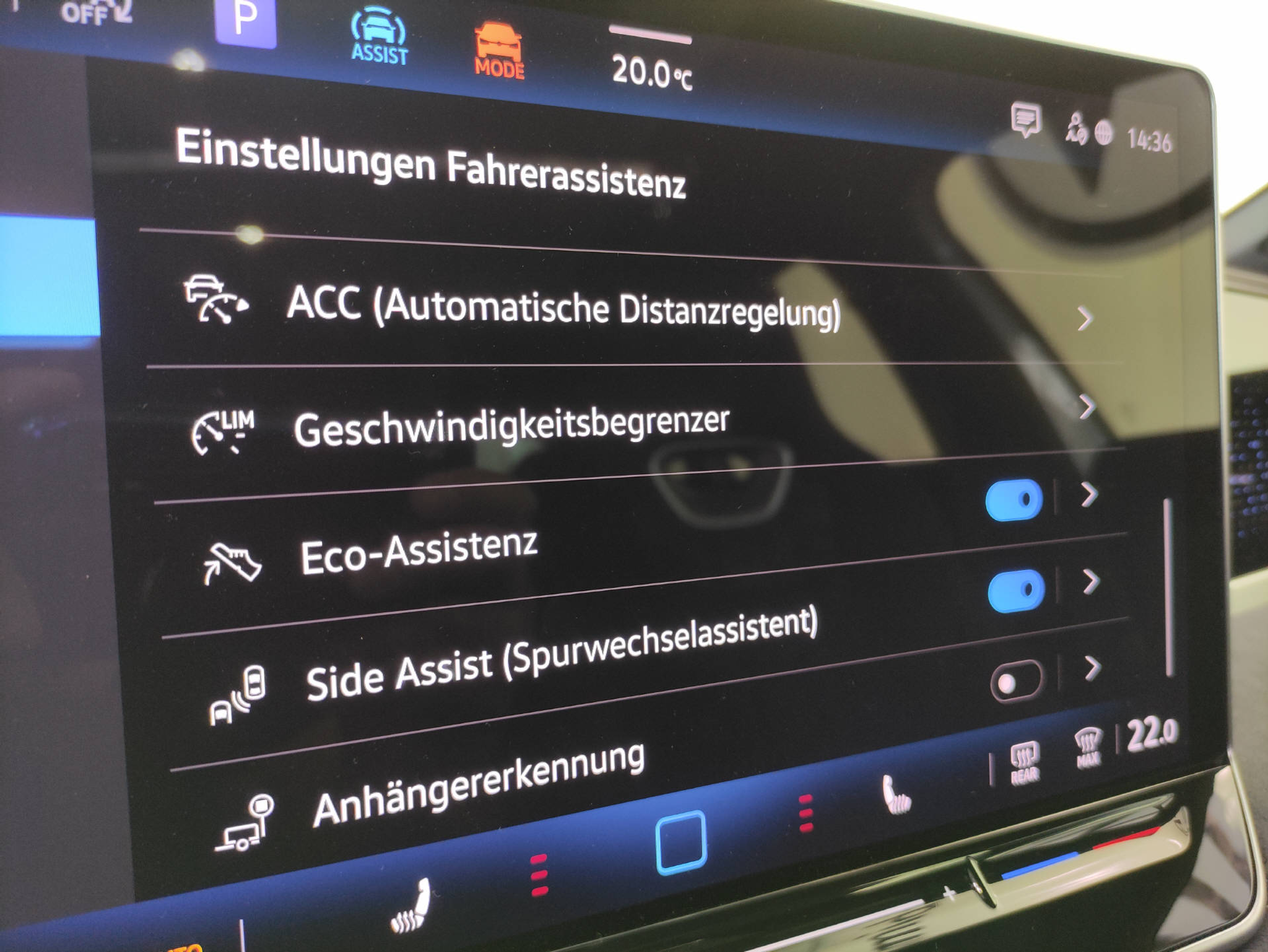 listing desktop thumbnail image 7