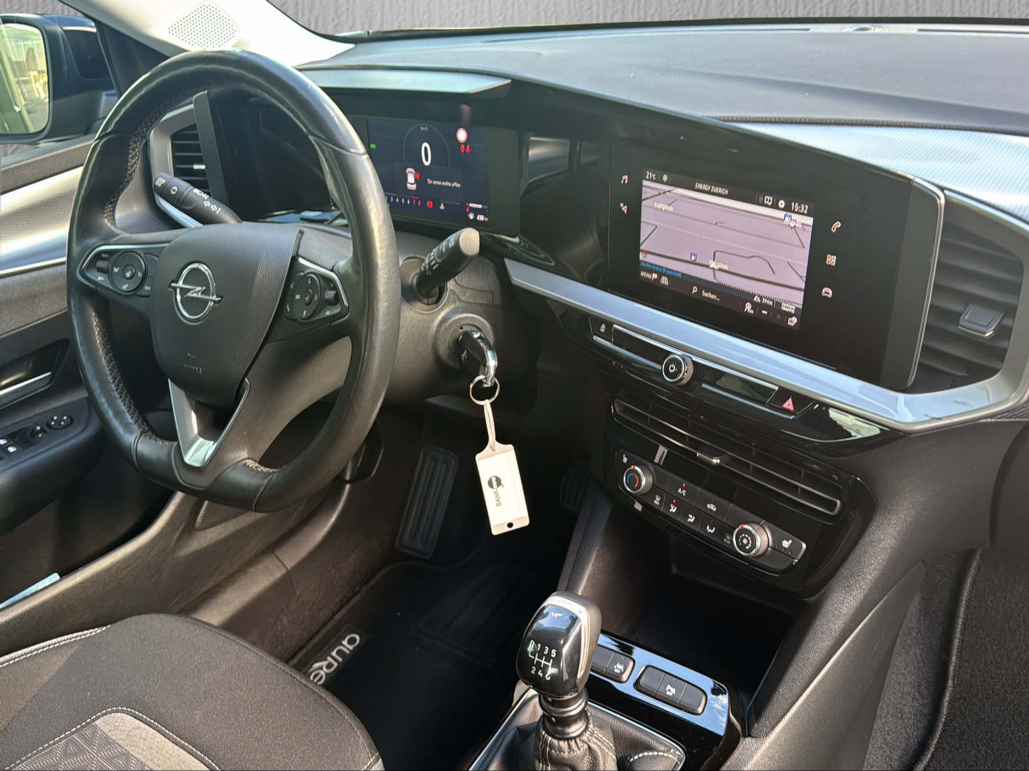 listing desktop thumbnail image 10