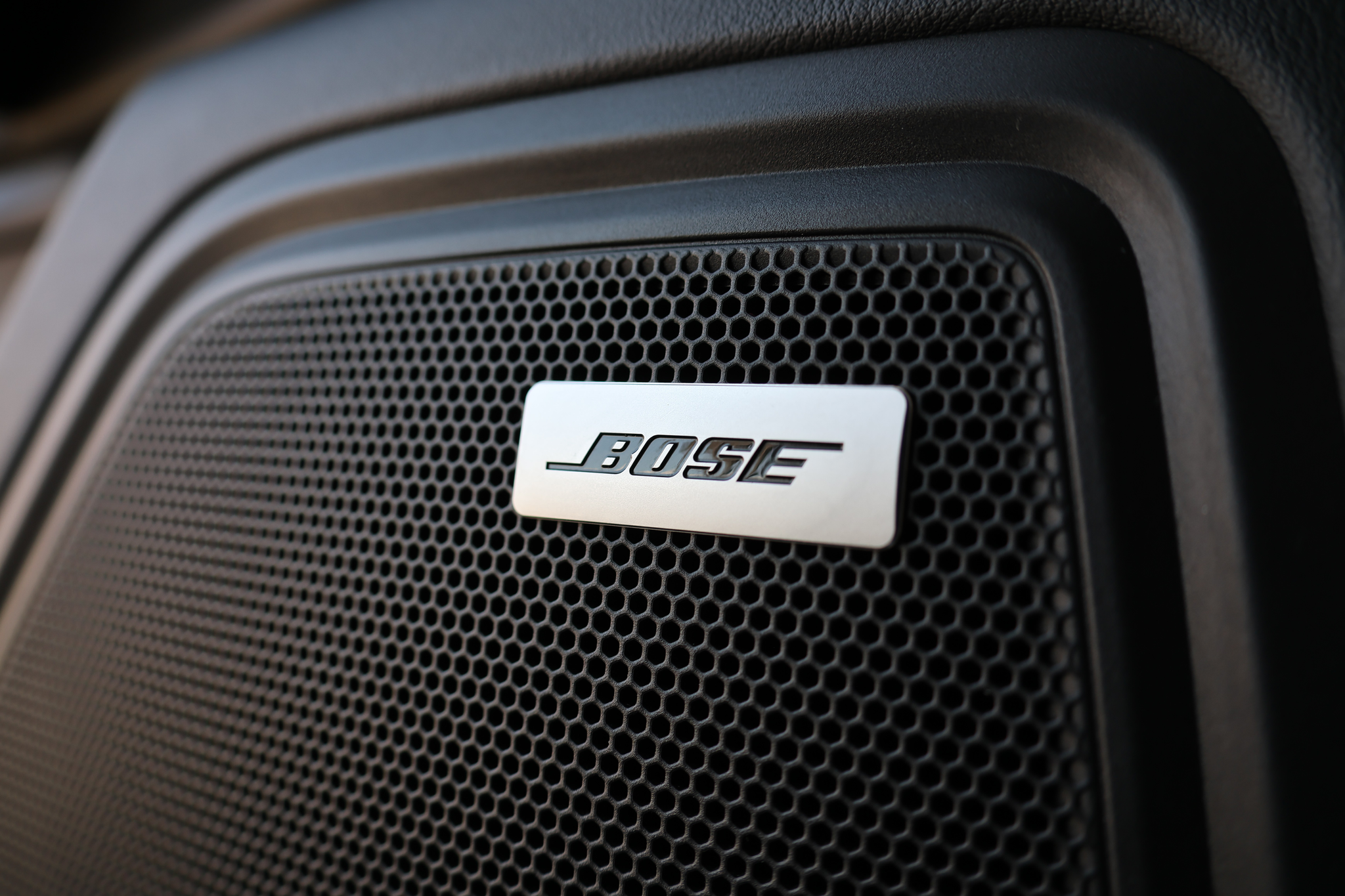 listing desktop thumbnail image 10