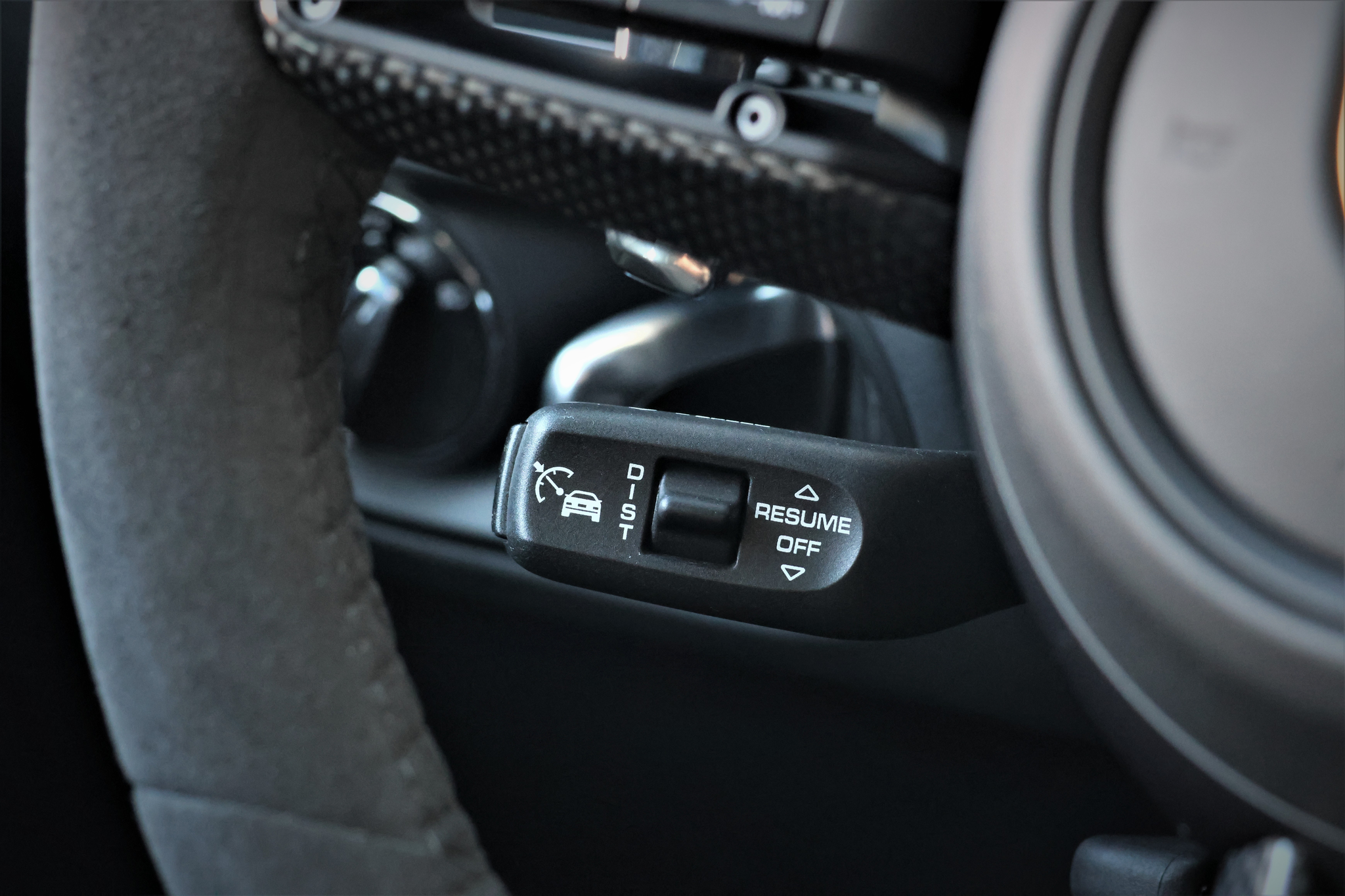 listing desktop thumbnail image 15