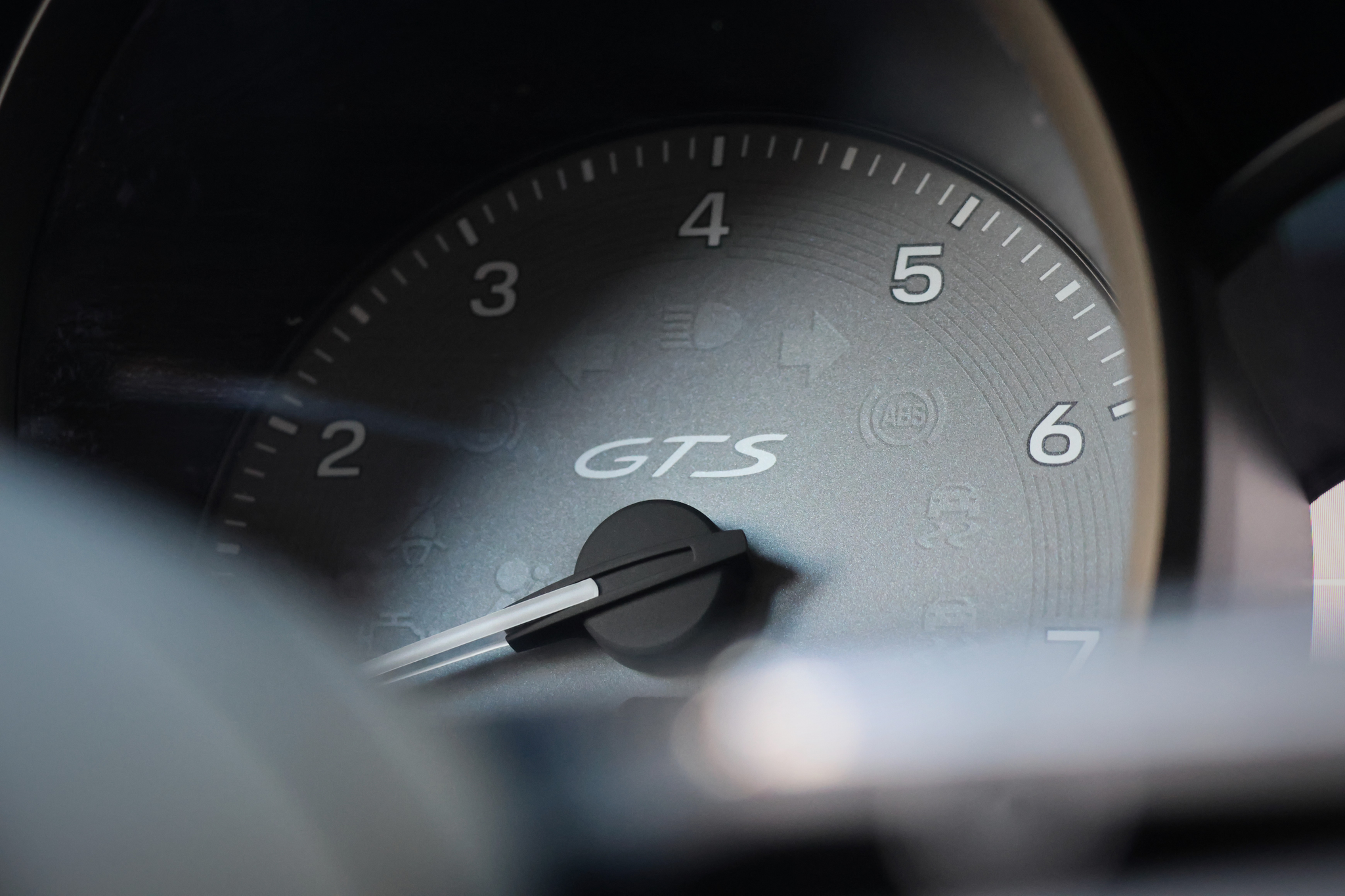 listing desktop thumbnail image 24